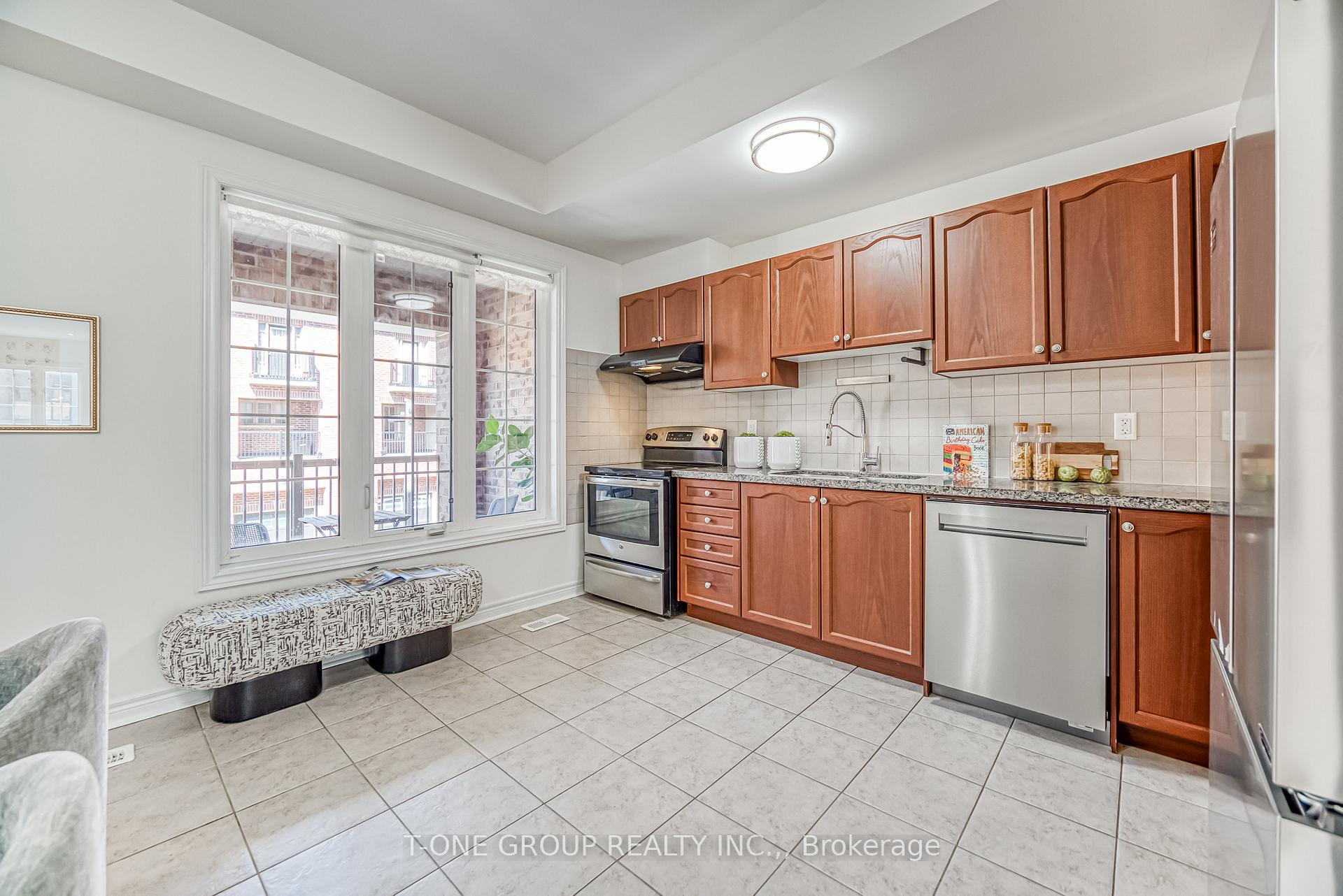 Photo 15 of 20 Orca Drive, Markham, Wismer — HOMEH