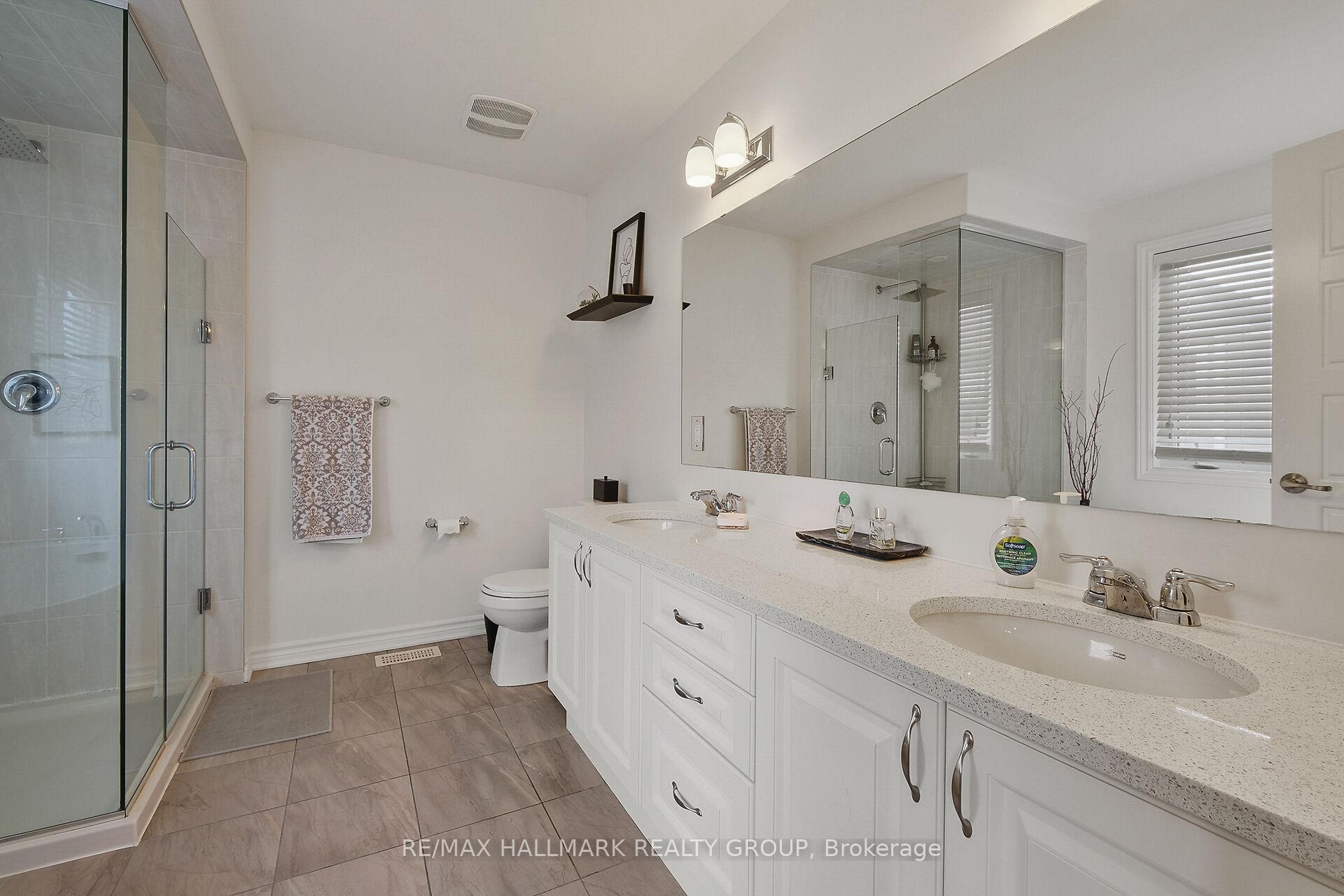 Photo 12 of 995 Shimmerton Circle, Ottawa, Kanata - Emerald Meadows/Trailwest — HOMEH