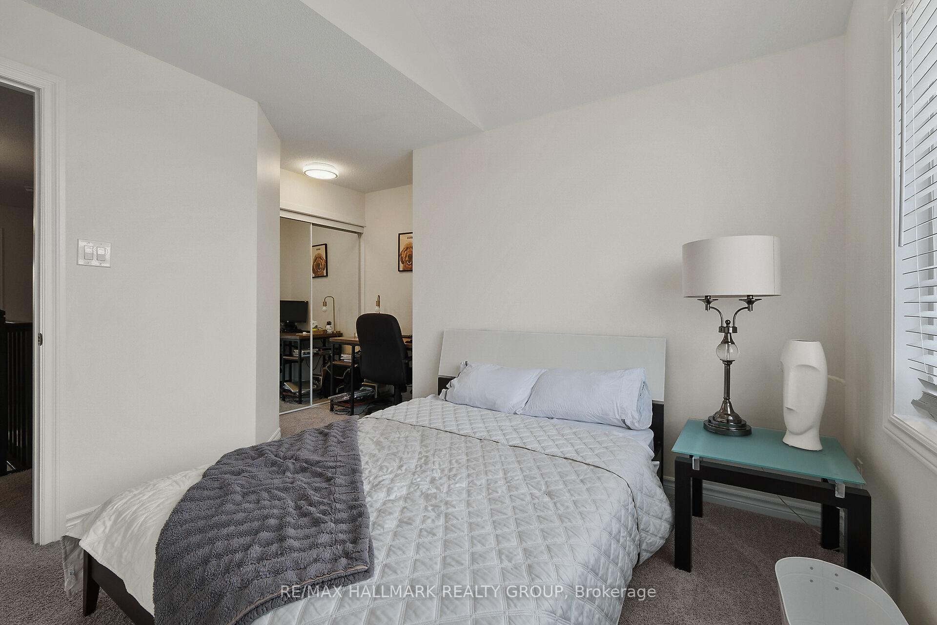 Photo 14 of 995 Shimmerton Circle, Ottawa, Kanata - Emerald Meadows/Trailwest — HOMEH