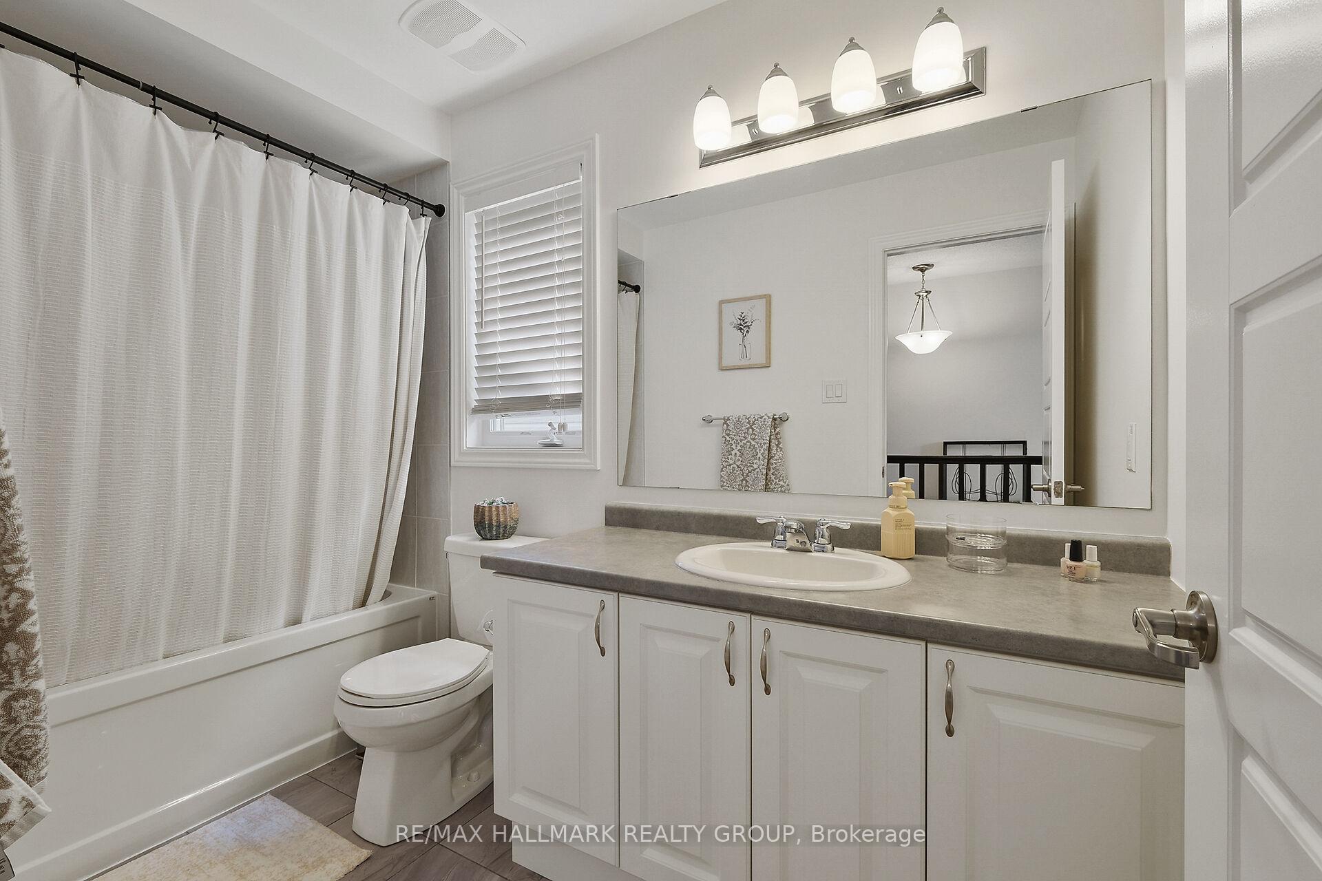 Photo 19 of 995 Shimmerton Circle, Ottawa, Kanata - Emerald Meadows/Trailwest — HOMEH