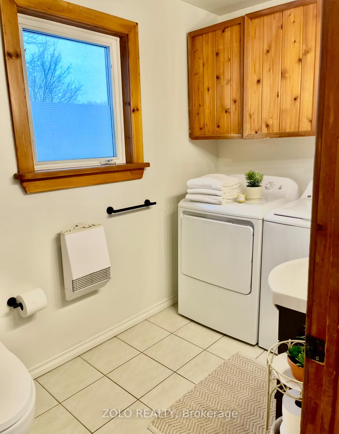 Photo 11 of 244 Hugel Avenue, Midland — HOMEH