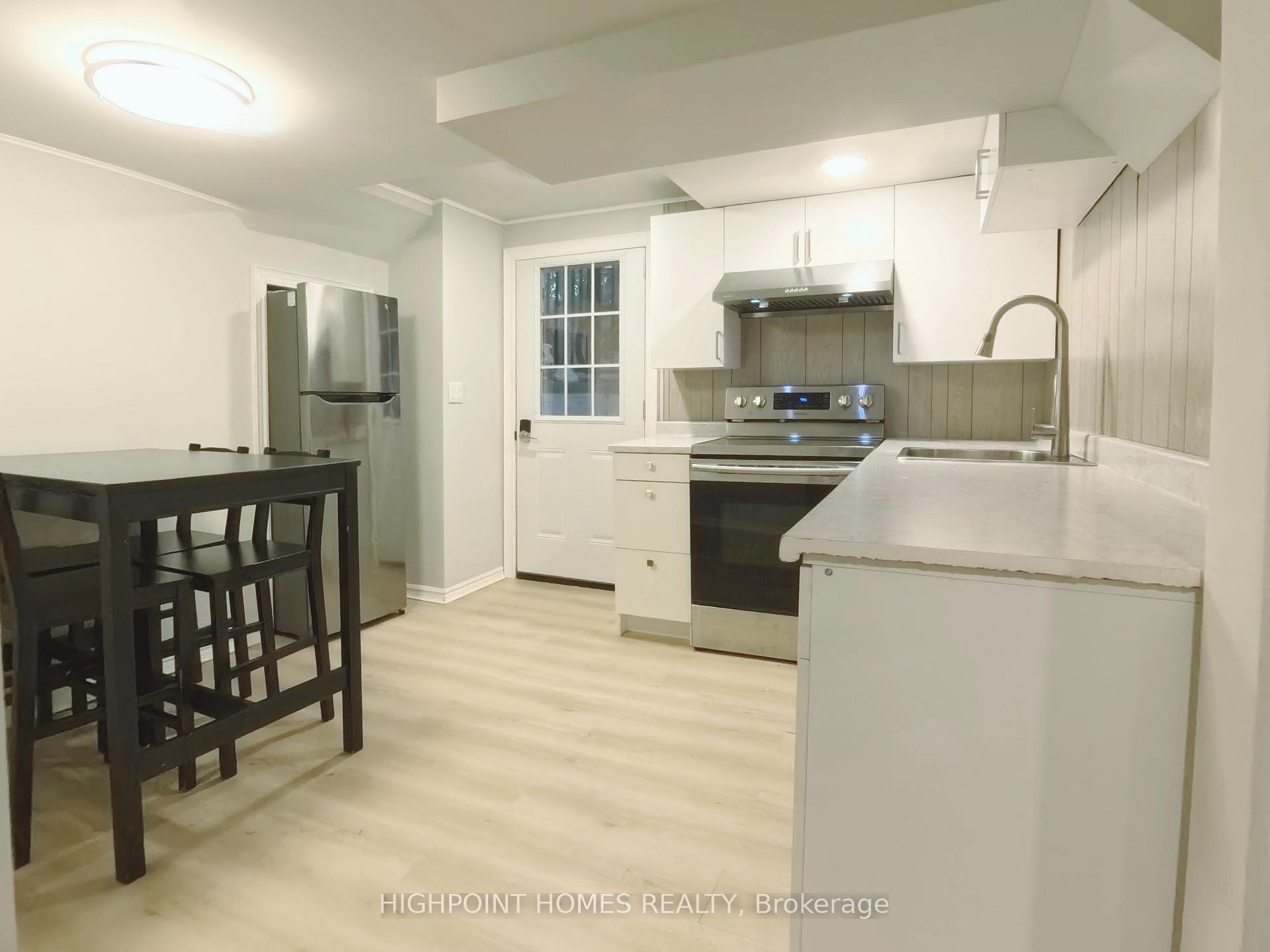 Photo 2 of Unit Basement, 56 Castle Harbour Lane, Markham, Bayview Fairway-Bayview Country Club Estates — HOMEH