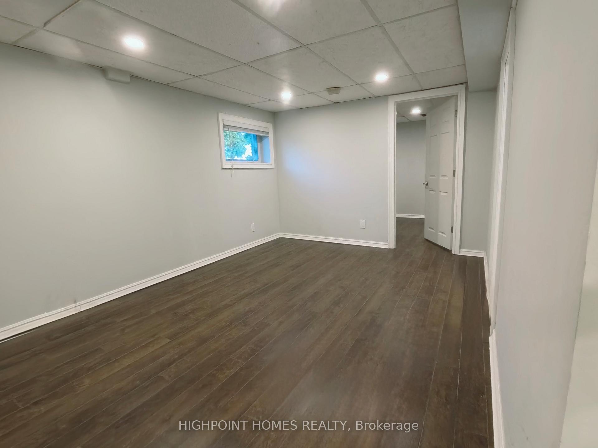 Photo 3 of Unit Basement, 56 Castle Harbour Lane, Markham, Bayview Fairway-Bayview Country Club Estates — HOMEH