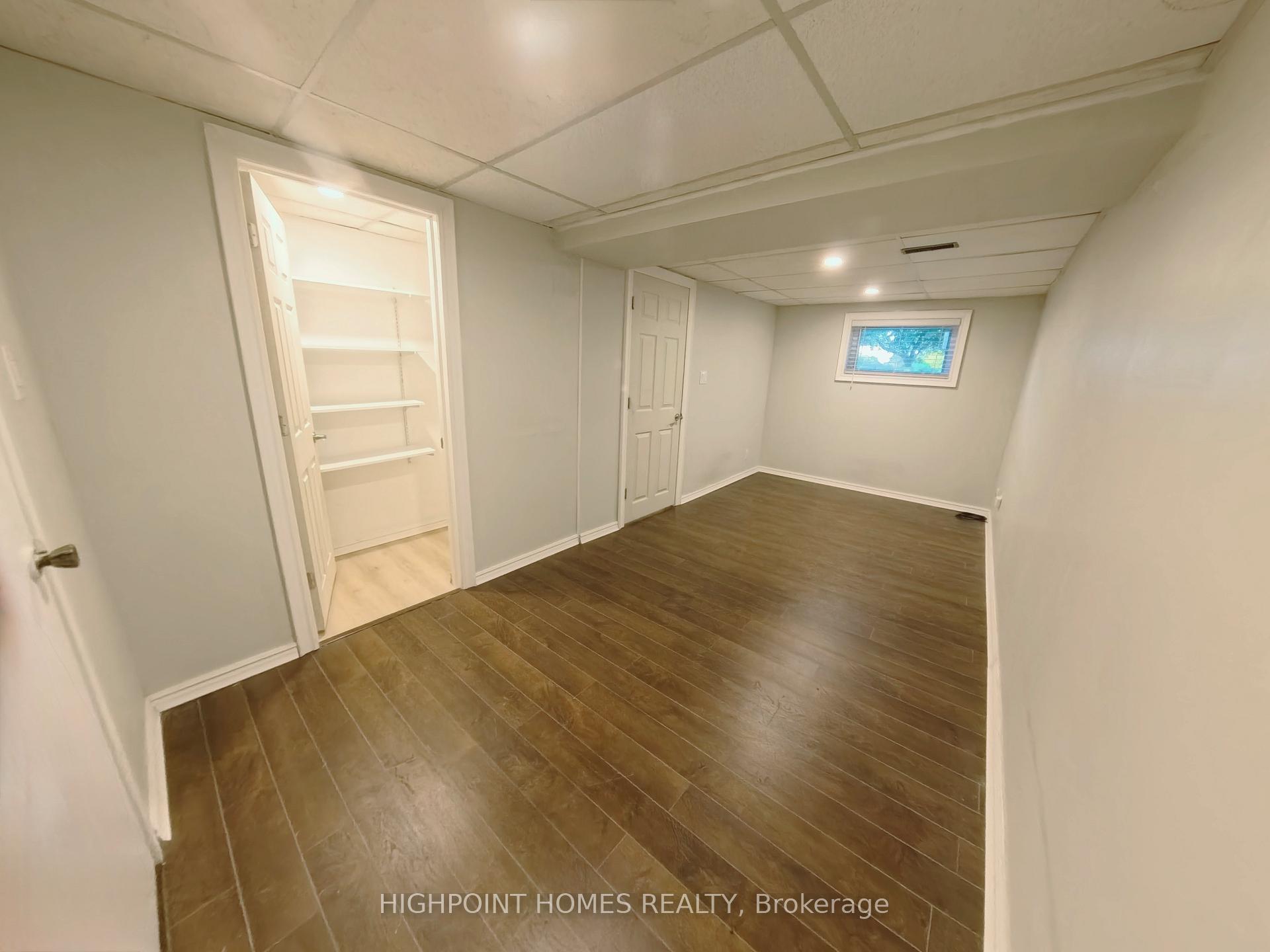 Photo 6 of Unit Basement, 56 Castle Harbour Lane, Markham, Bayview Fairway-Bayview Country Club Estates — HOMEH
