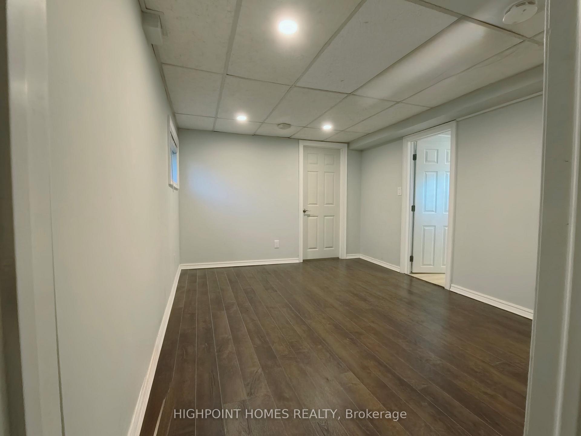 Photo 7 of Unit Basement, 56 Castle Harbour Lane, Markham, Bayview Fairway-Bayview Country Club Estates — HOMEH