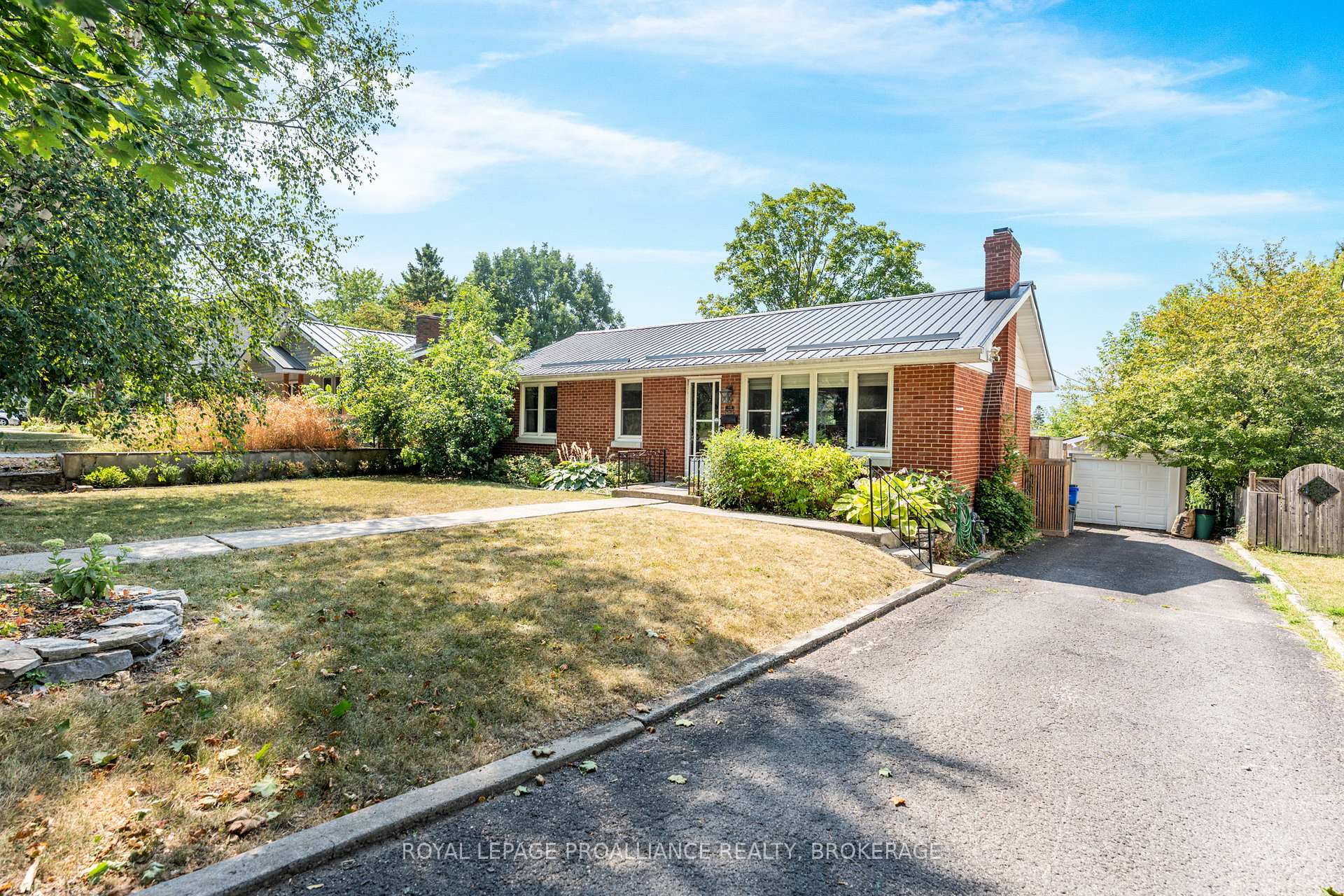 Photo 1 of 170 Indian Road, Kingston, West of Sir John A. Blvd — HOMEH