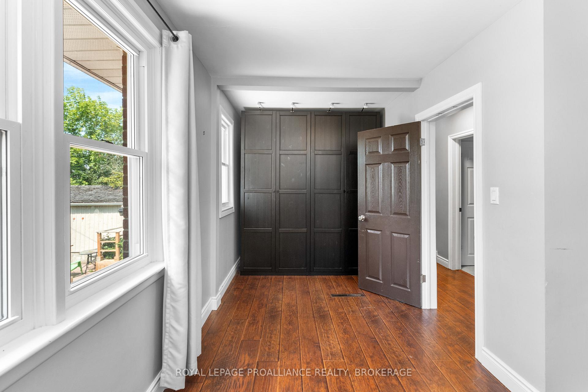 Photo 20 of 170 Indian Road, Kingston, West of Sir John A. Blvd — HOMEH