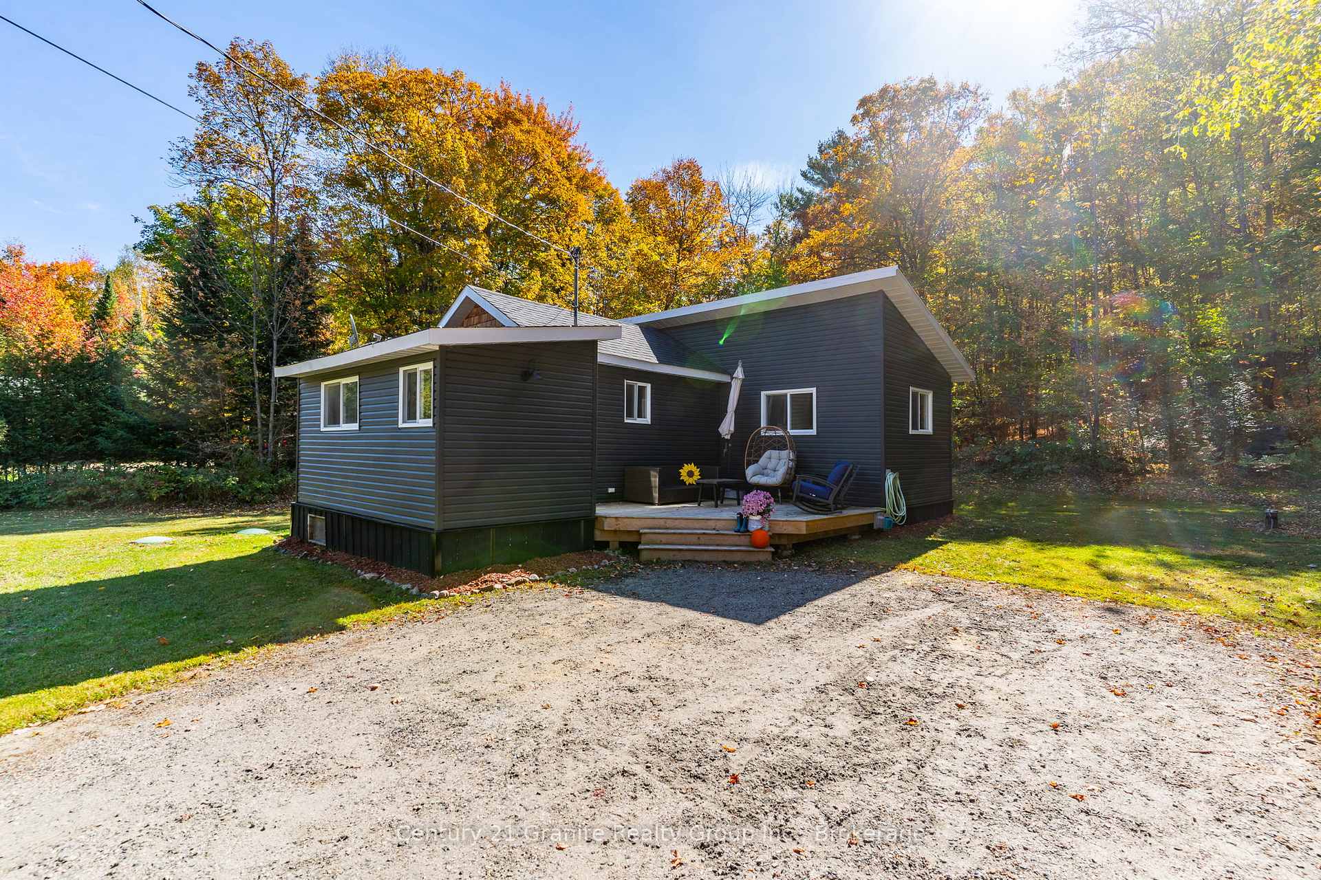 Photo 1 of 1297 Hamilton Road, Minden Hills, Snowdon — HOMEH