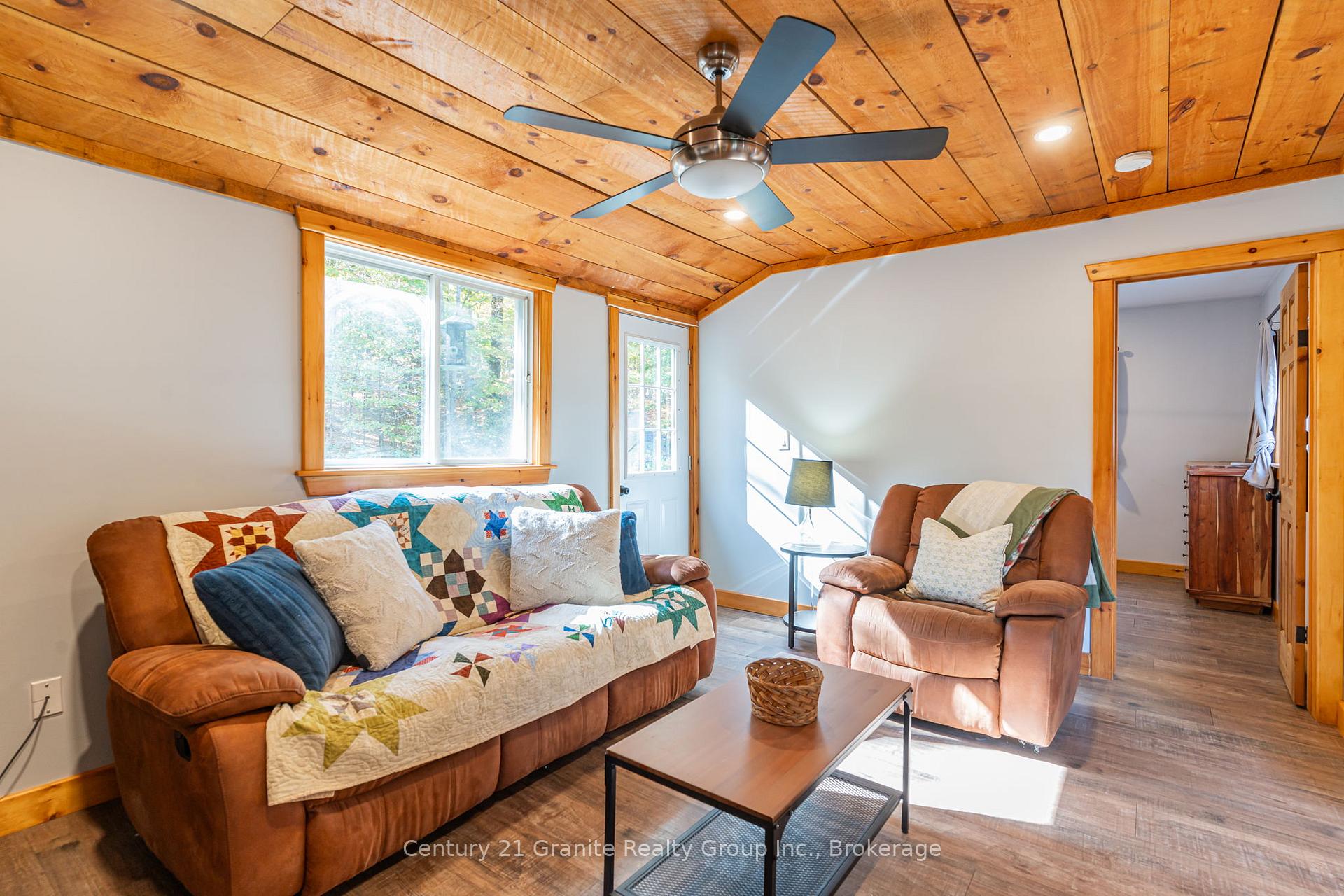 Photo 16 of 1297 Hamilton Road, Minden Hills, Snowdon — HOMEH