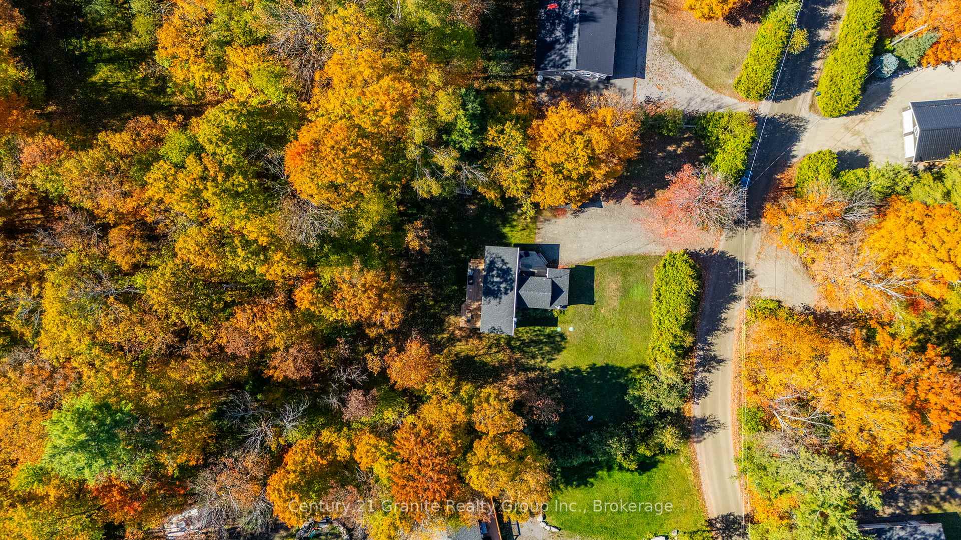 Photo 23 of 1297 Hamilton Road, Minden Hills, Snowdon — HOMEH