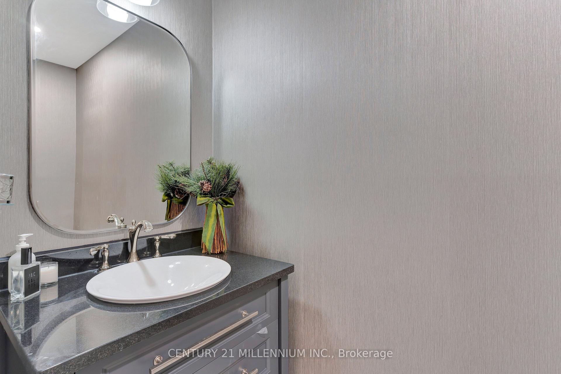 Photo 23 of 7 Jacob Gingrich Drive, Kitchener — HOMEH