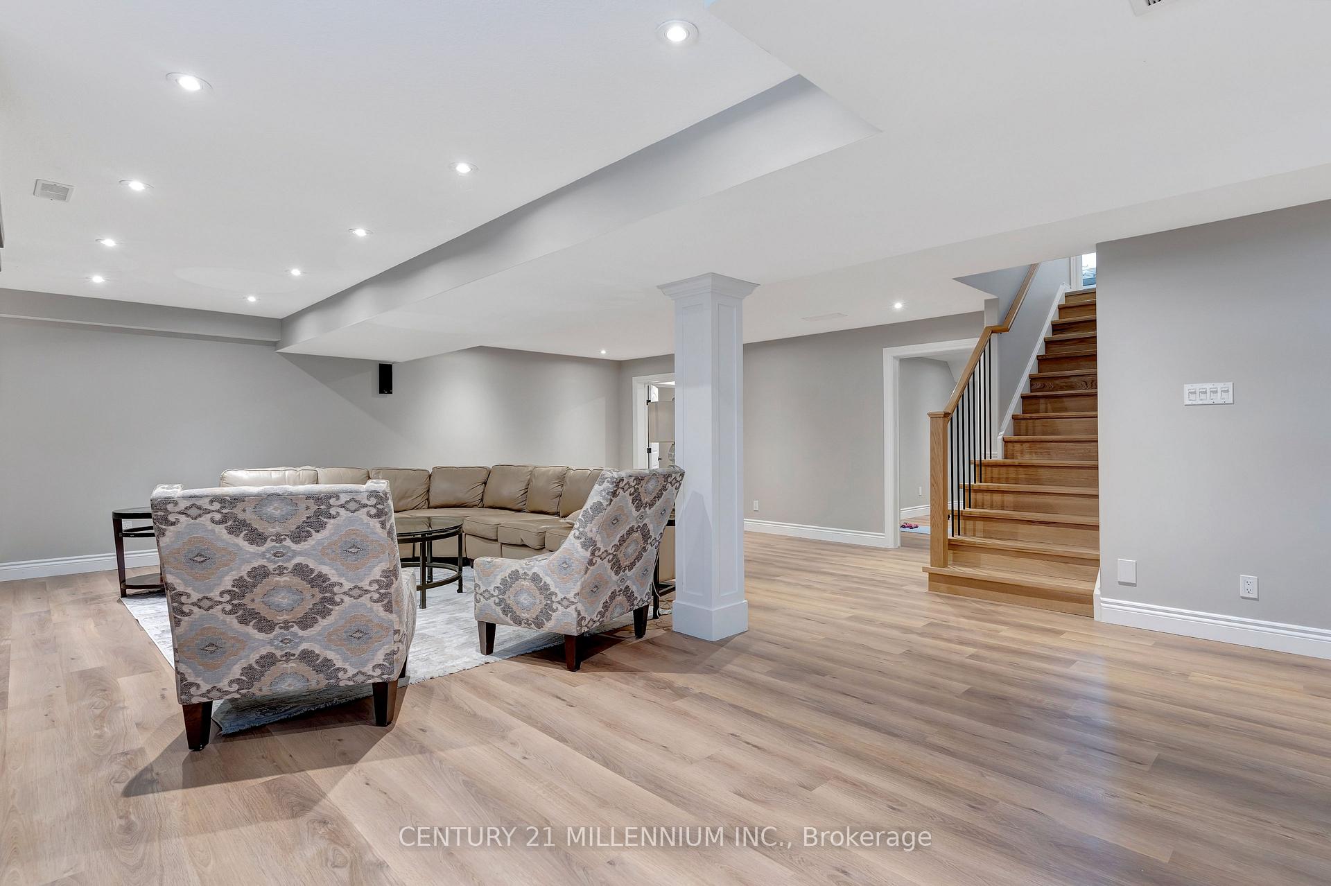 Photo 37 of 7 Jacob Gingrich Drive, Kitchener — HOMEH