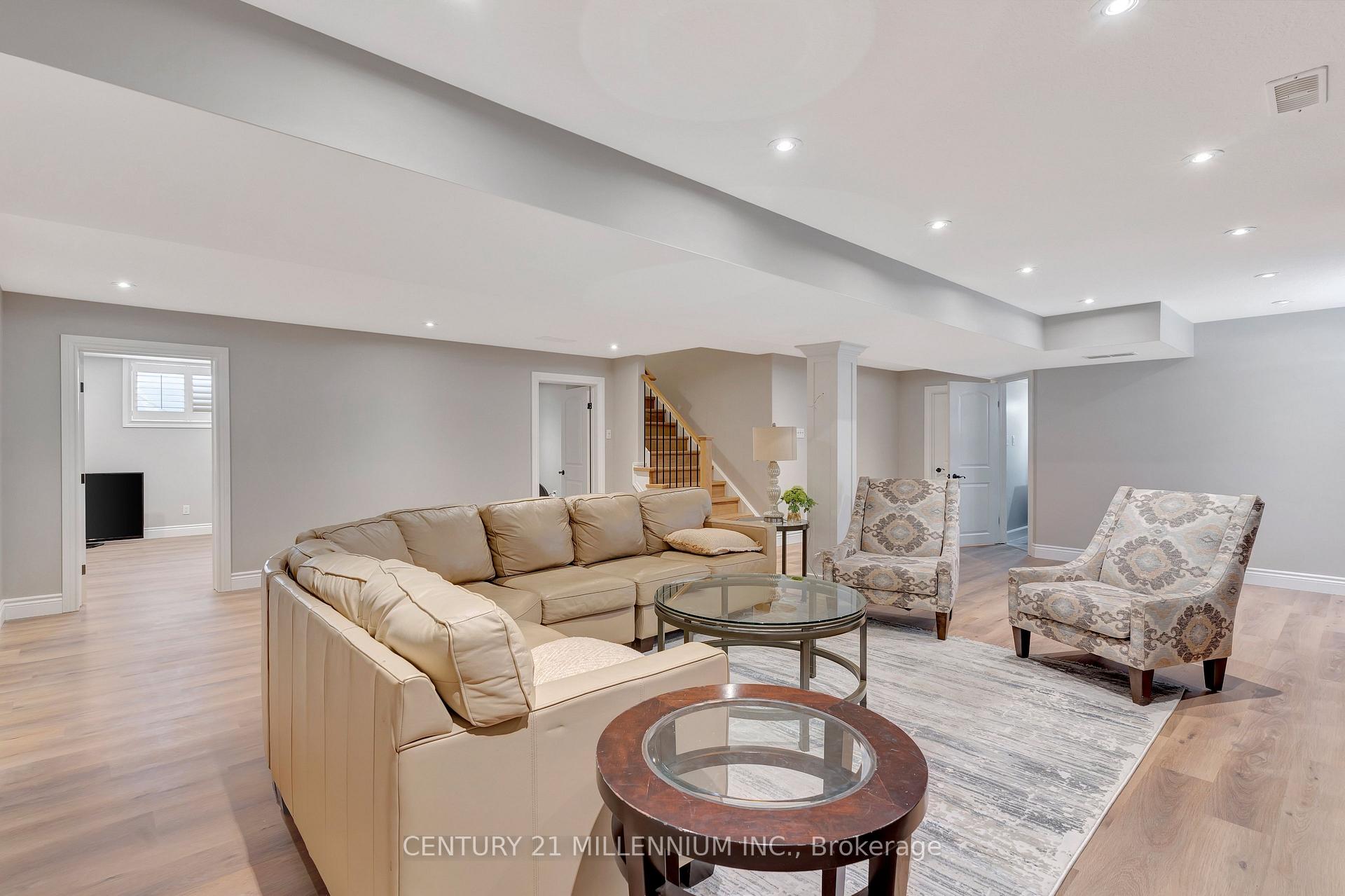 Photo 39 of 7 Jacob Gingrich Drive, Kitchener — HOMEH