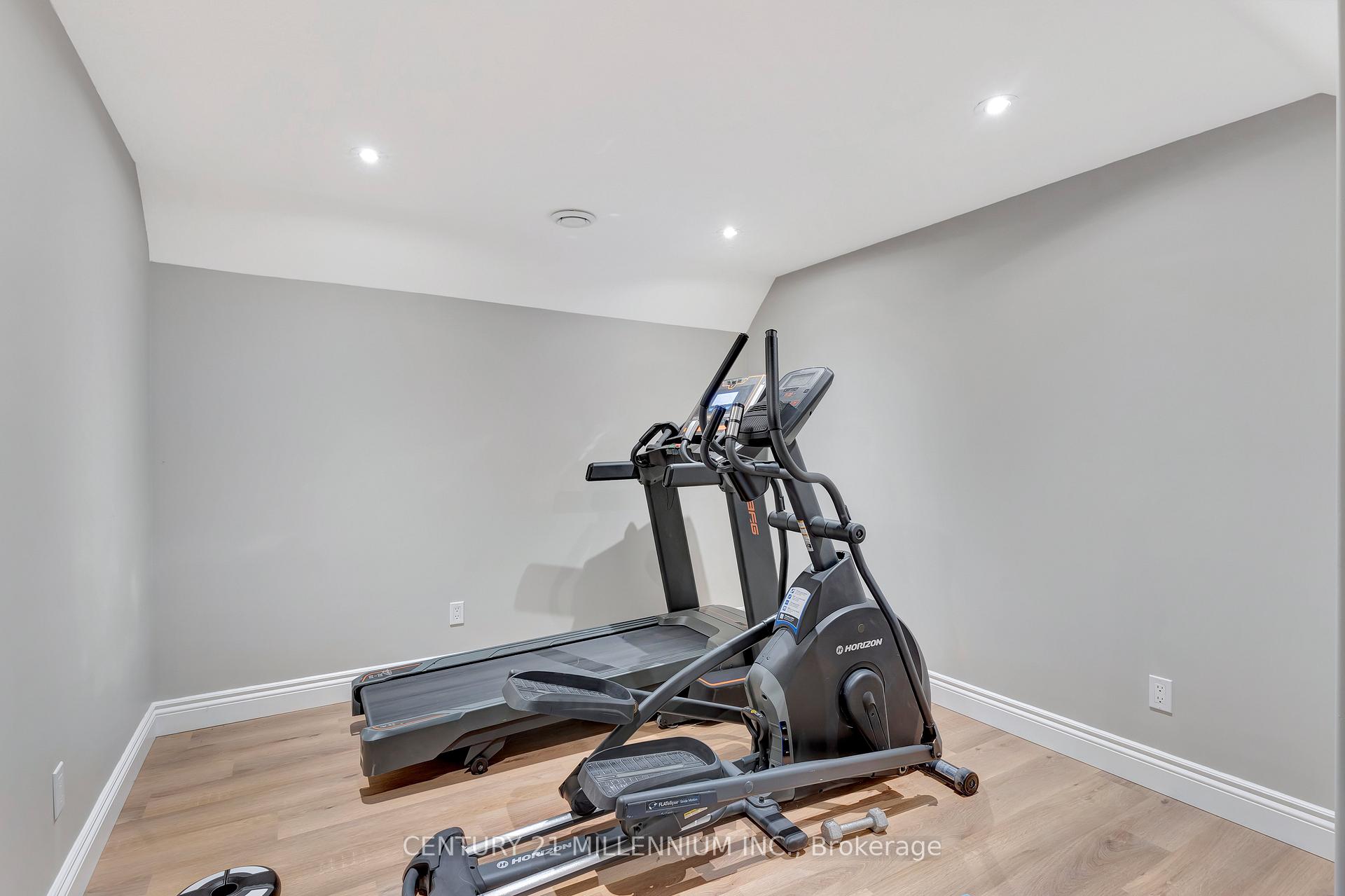 Photo 42 of 7 Jacob Gingrich Drive, Kitchener — HOMEH