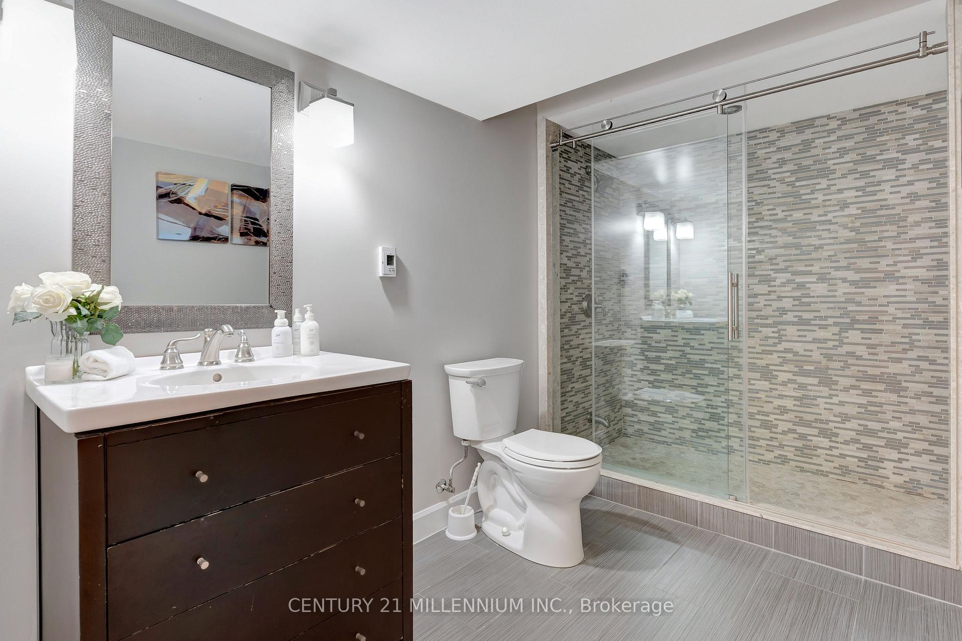 Photo 43 of 7 Jacob Gingrich Drive, Kitchener — HOMEH