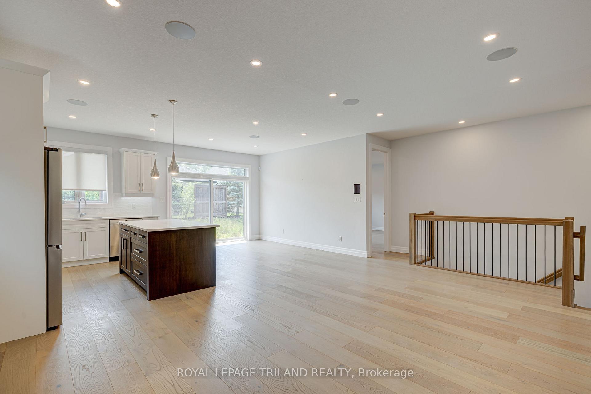 Photo 7 of Unit 131, 9861 Glendon Drive, Middlesex Centre, Komoka — HOMEH