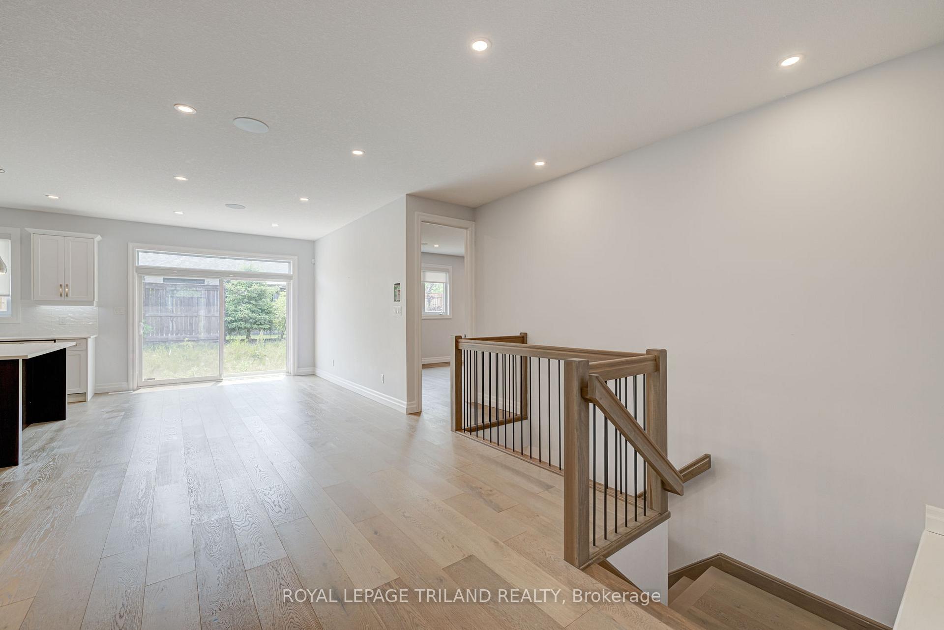 Photo 13 of Unit 131, 9861 Glendon Drive, Middlesex Centre, Komoka — HOMEH