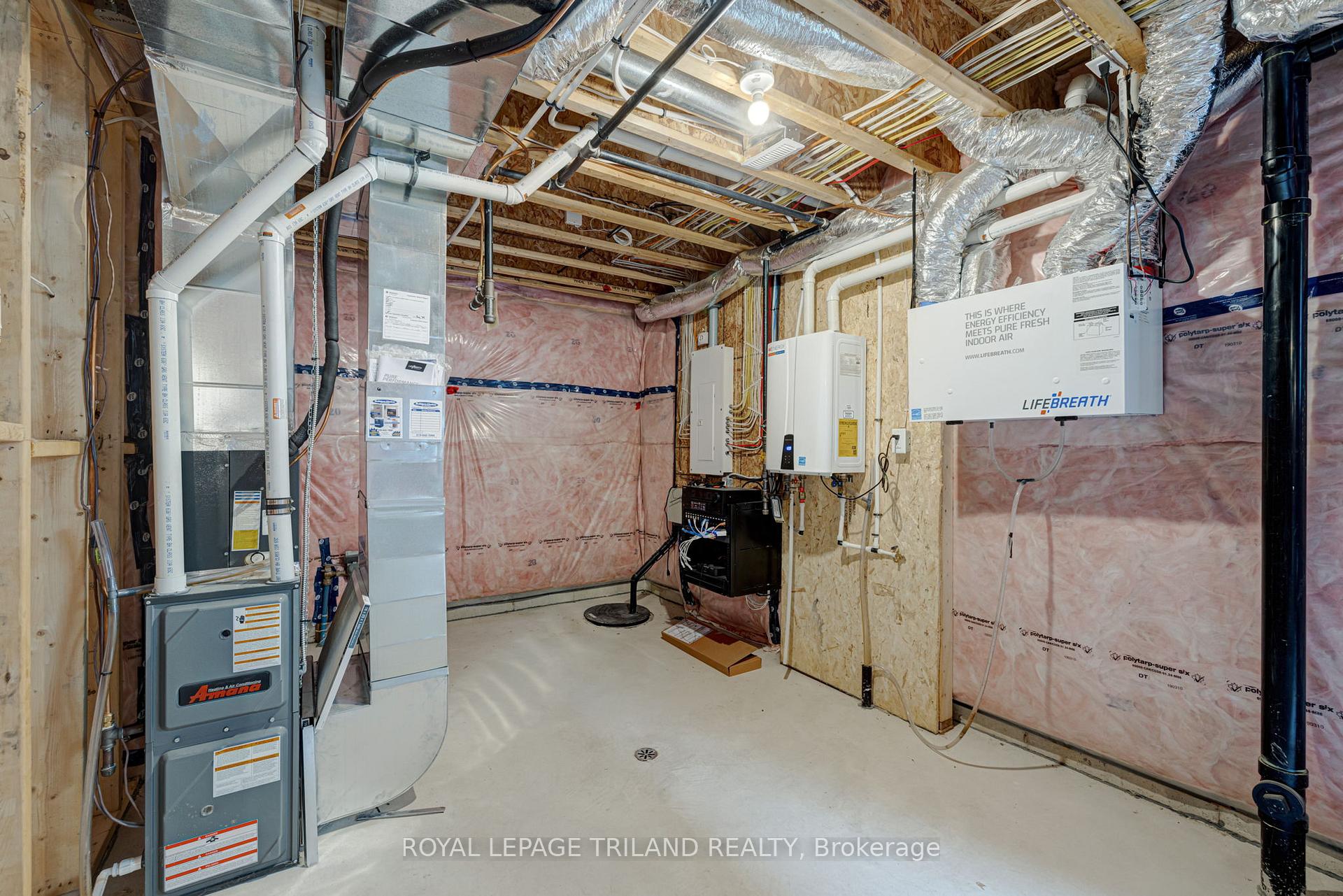 Photo 28 of Unit 131, 9861 Glendon Drive, Middlesex Centre, Komoka — HOMEH