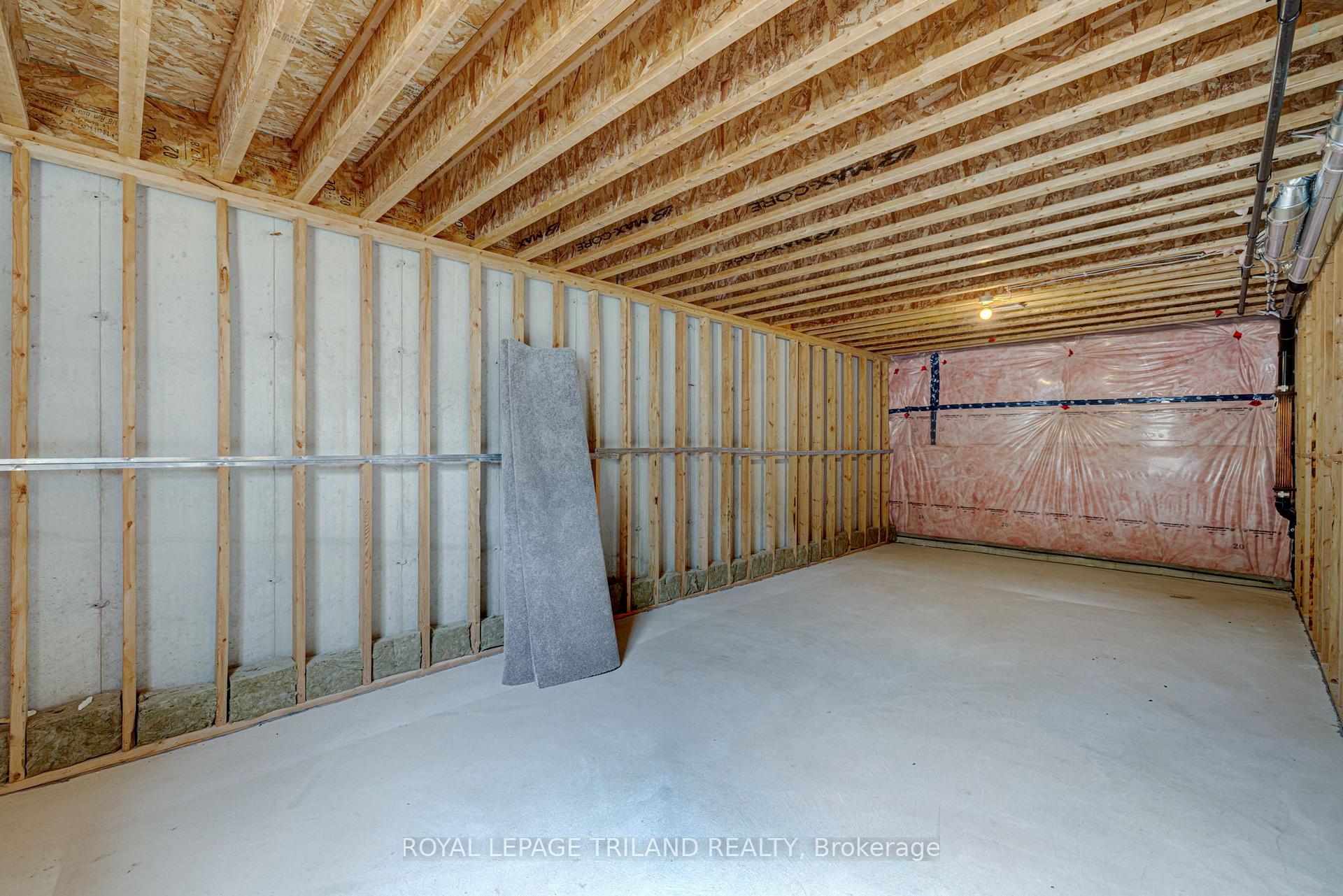 Photo 29 of Unit 131, 9861 Glendon Drive, Middlesex Centre, Komoka — HOMEH