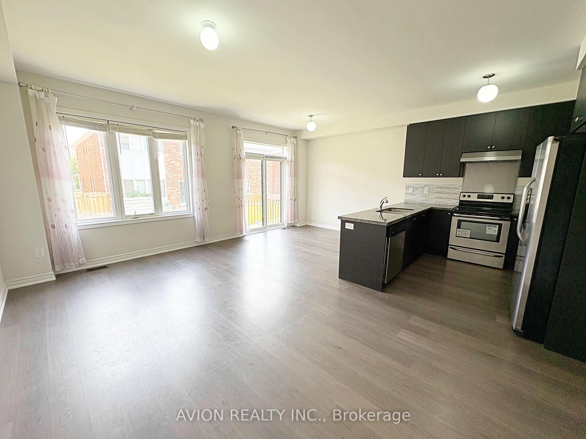 Photo 4 of 68 Collier Crescent, Markham, Wismer — HOMEH