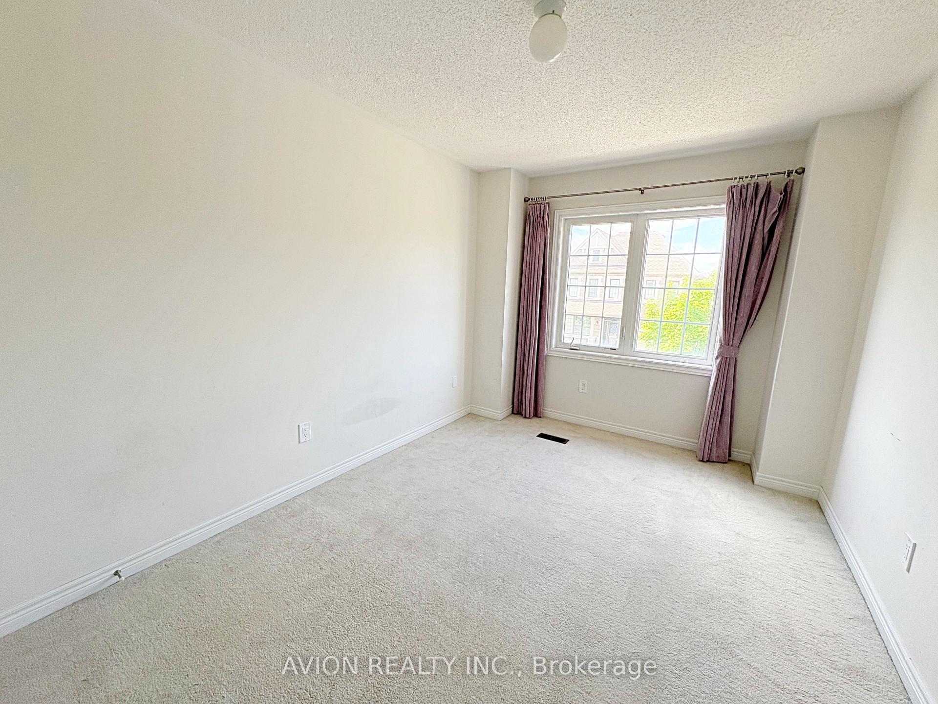 Photo 17 of 68 Collier Crescent, Markham, Wismer — HOMEH