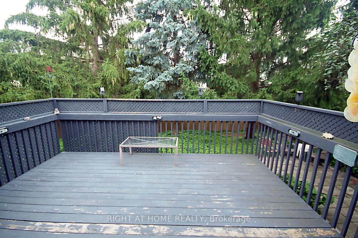 Photo 18 of 57 Shearer Crescent, Ottawa, Kanata - Katimavik — HOMEH