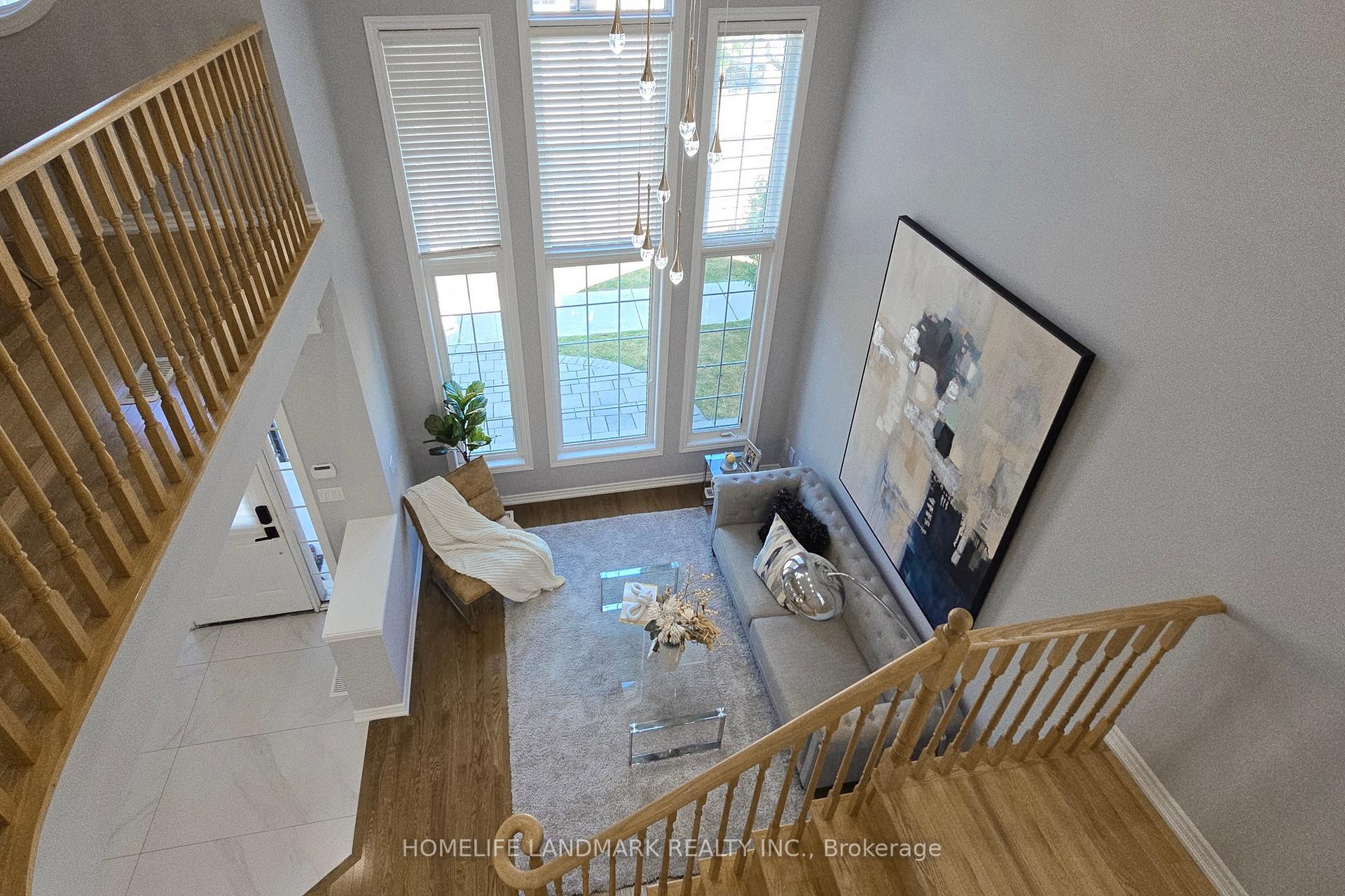 Photo 8 of 102 Evershot Crescent, Markham, Wismer — HOMEH