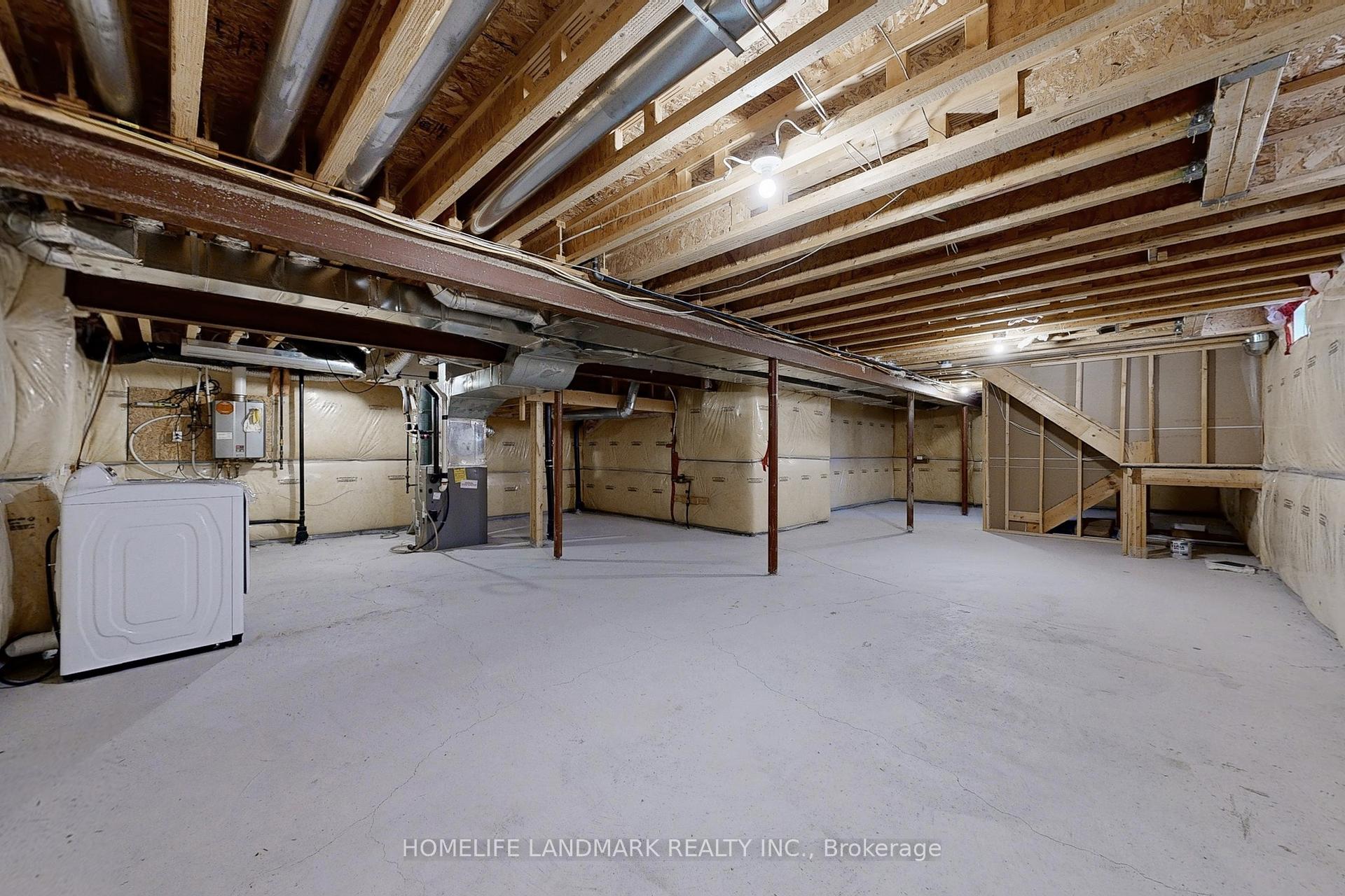 Photo 20 of 102 Evershot Crescent, Markham, Wismer — HOMEH