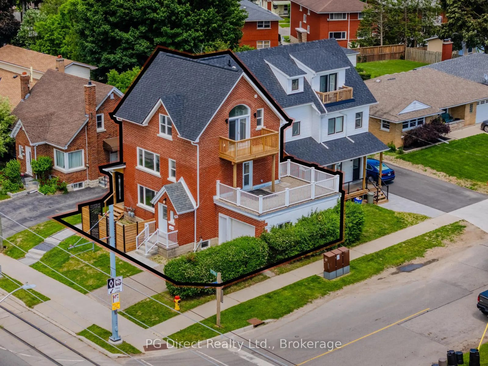Photo 2 of 297 Ottawa Street S, Kitchener, Downtown/Rockway/S. Ward — HOMEH