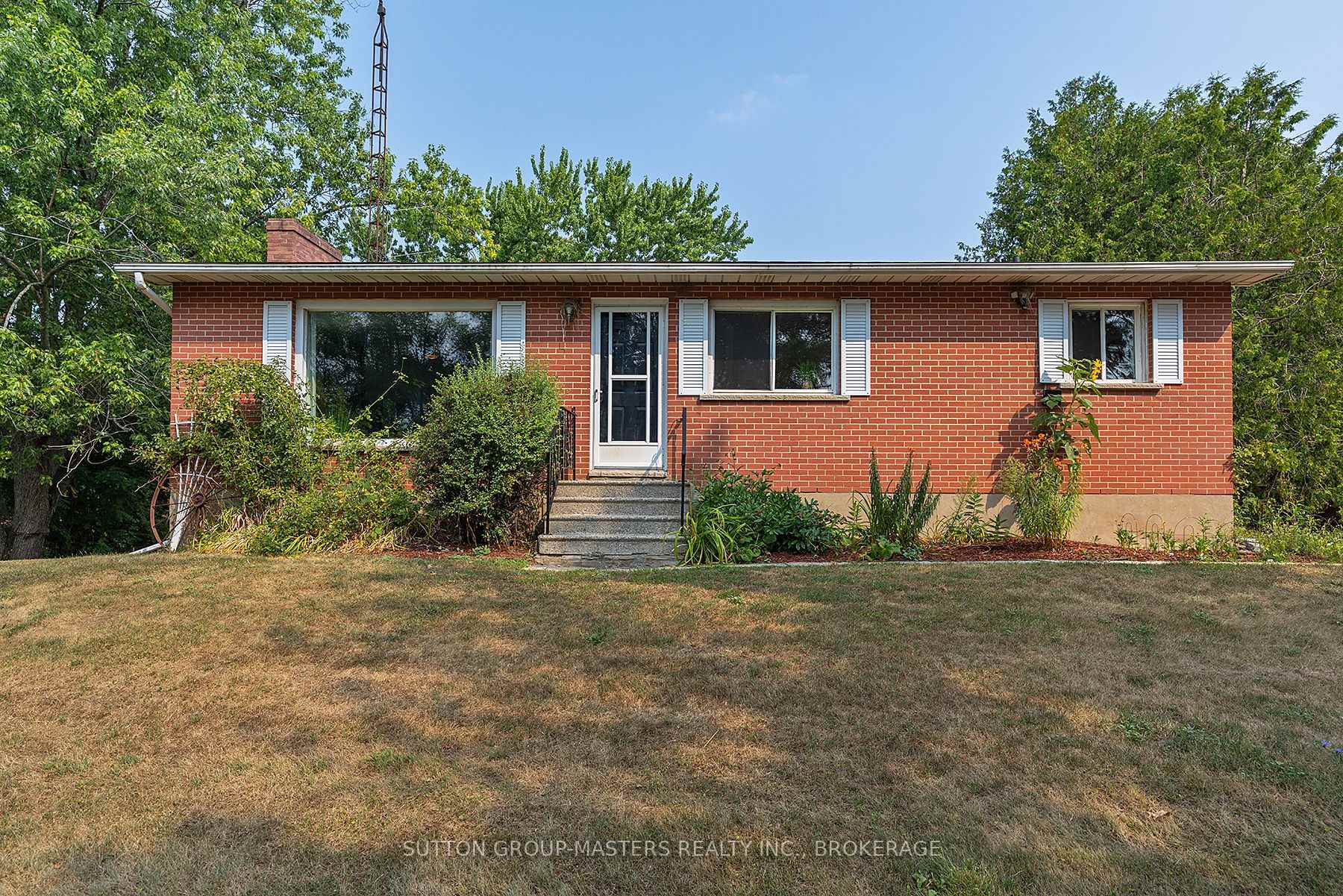 Photo 4 of 3896 Highway 15, Kingston, City North of 401 — HOMEH