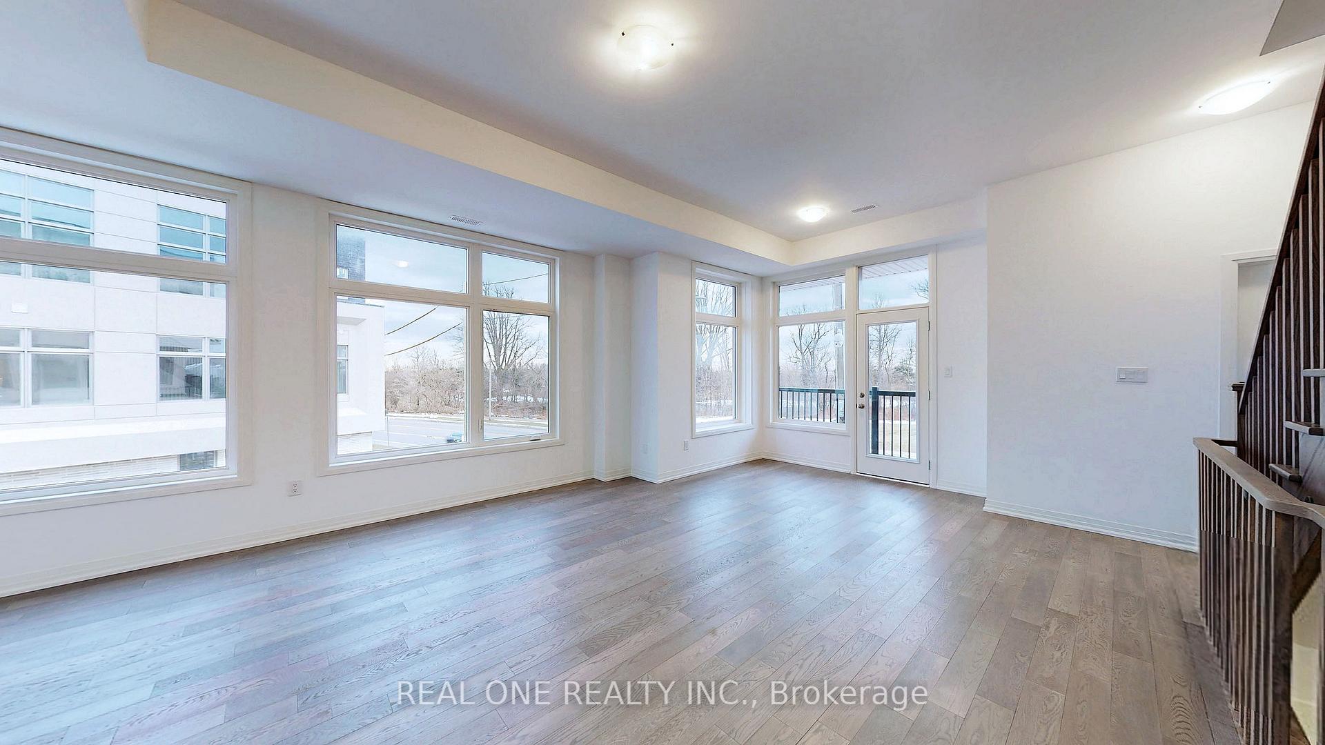 Photo 4 of 125 Markland Street, Markham, Cachet — HOMEH