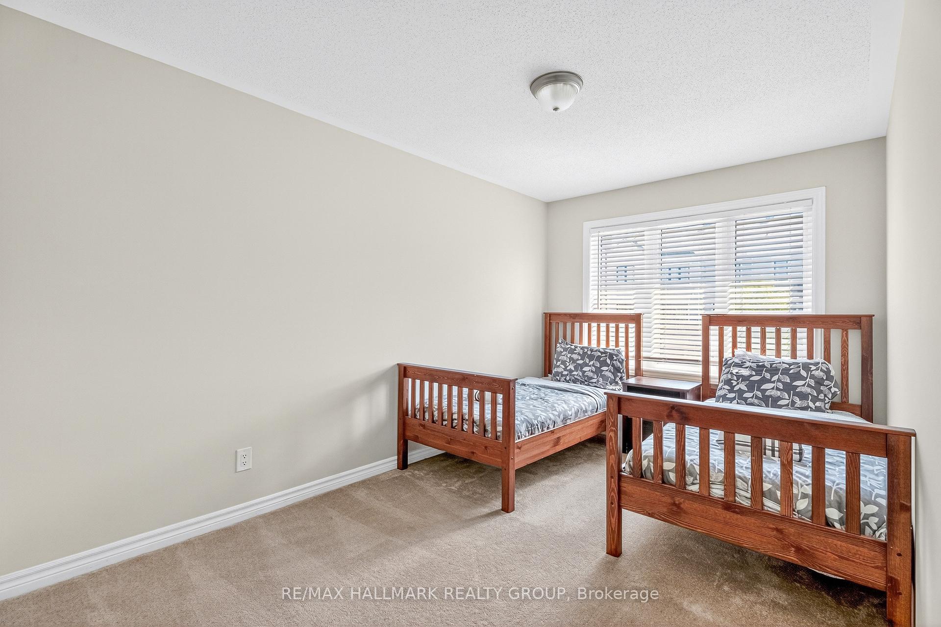 Photo 28 of 115 Pictou Crescent, Ottawa, Kanata - Emerald Meadows/Trailwest — HOMEH