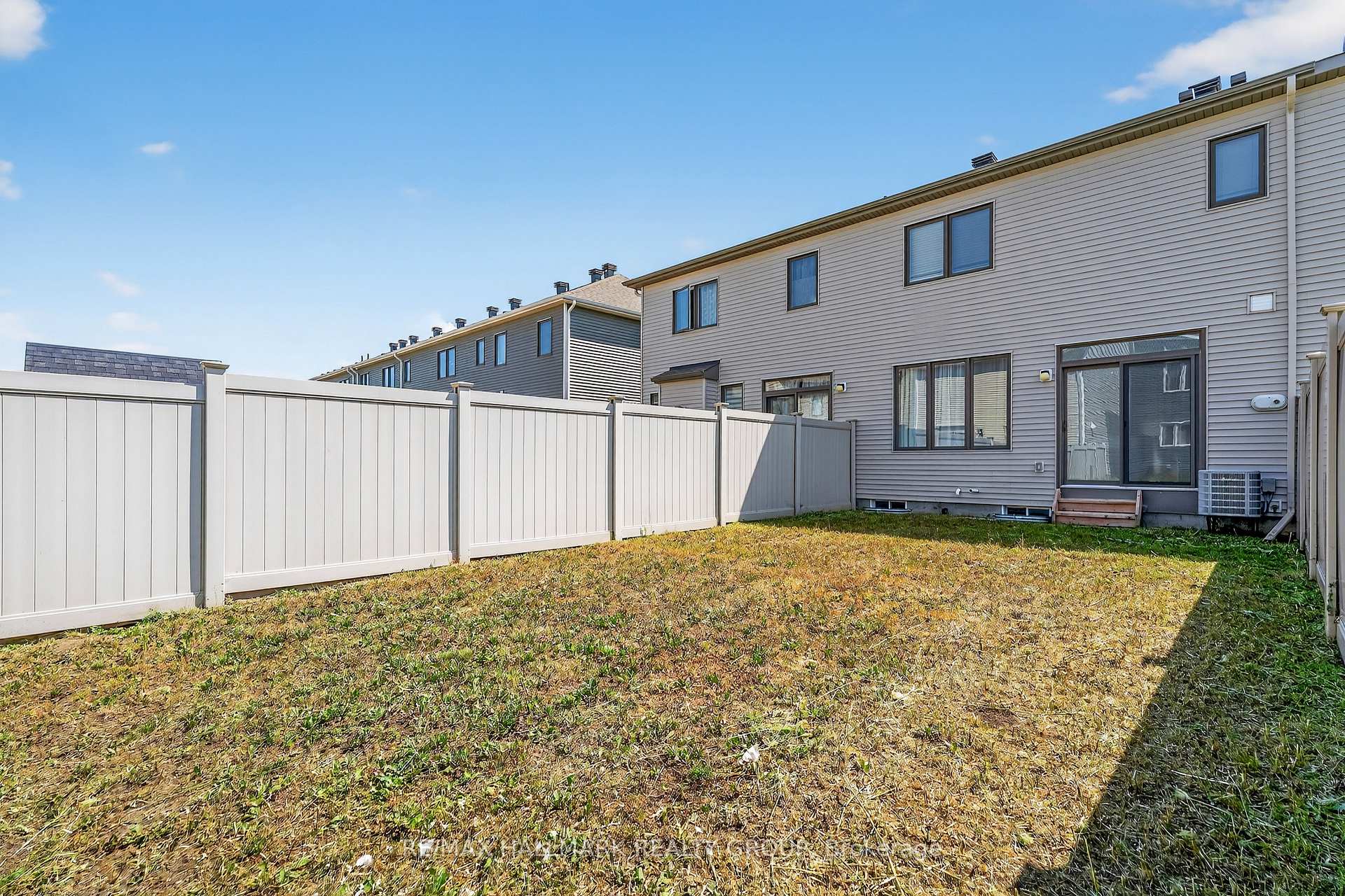 Photo 33 of 115 Pictou Crescent, Ottawa, Kanata - Emerald Meadows/Trailwest — HOMEH