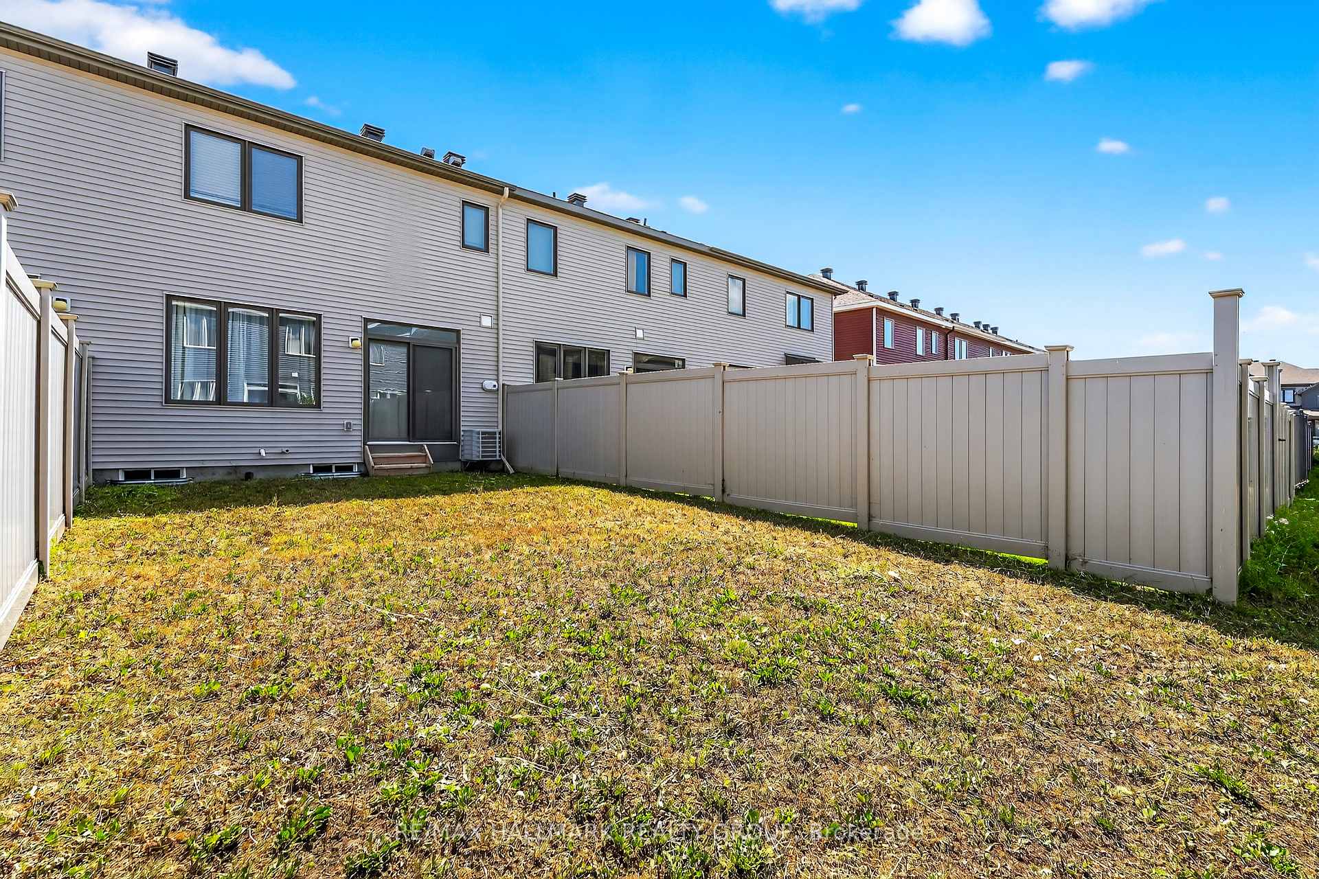 Photo 34 of 115 Pictou Crescent, Ottawa, Kanata - Emerald Meadows/Trailwest — HOMEH