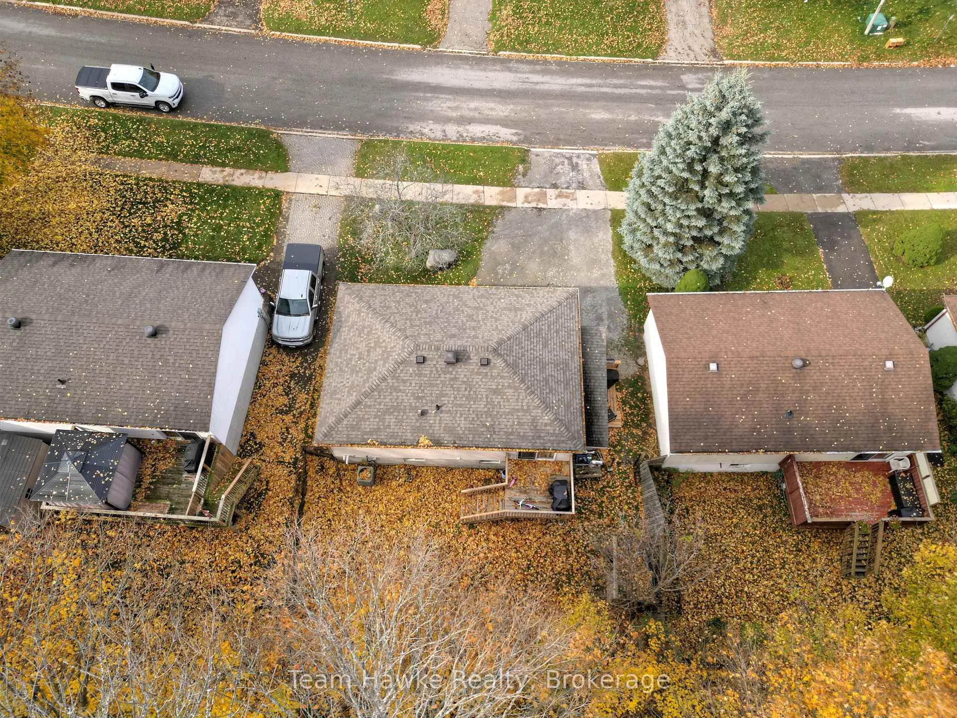 Photo 18 of 830 Birchwood Drive, Midland — HOMEH