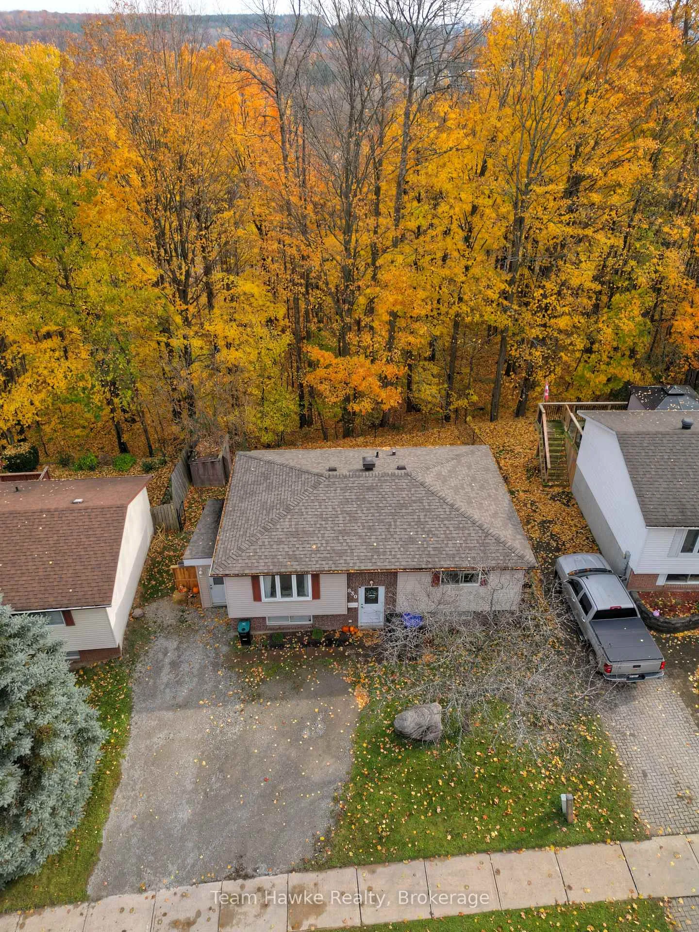 Photo 24 of 830 Birchwood Drive, Midland — HOMEH