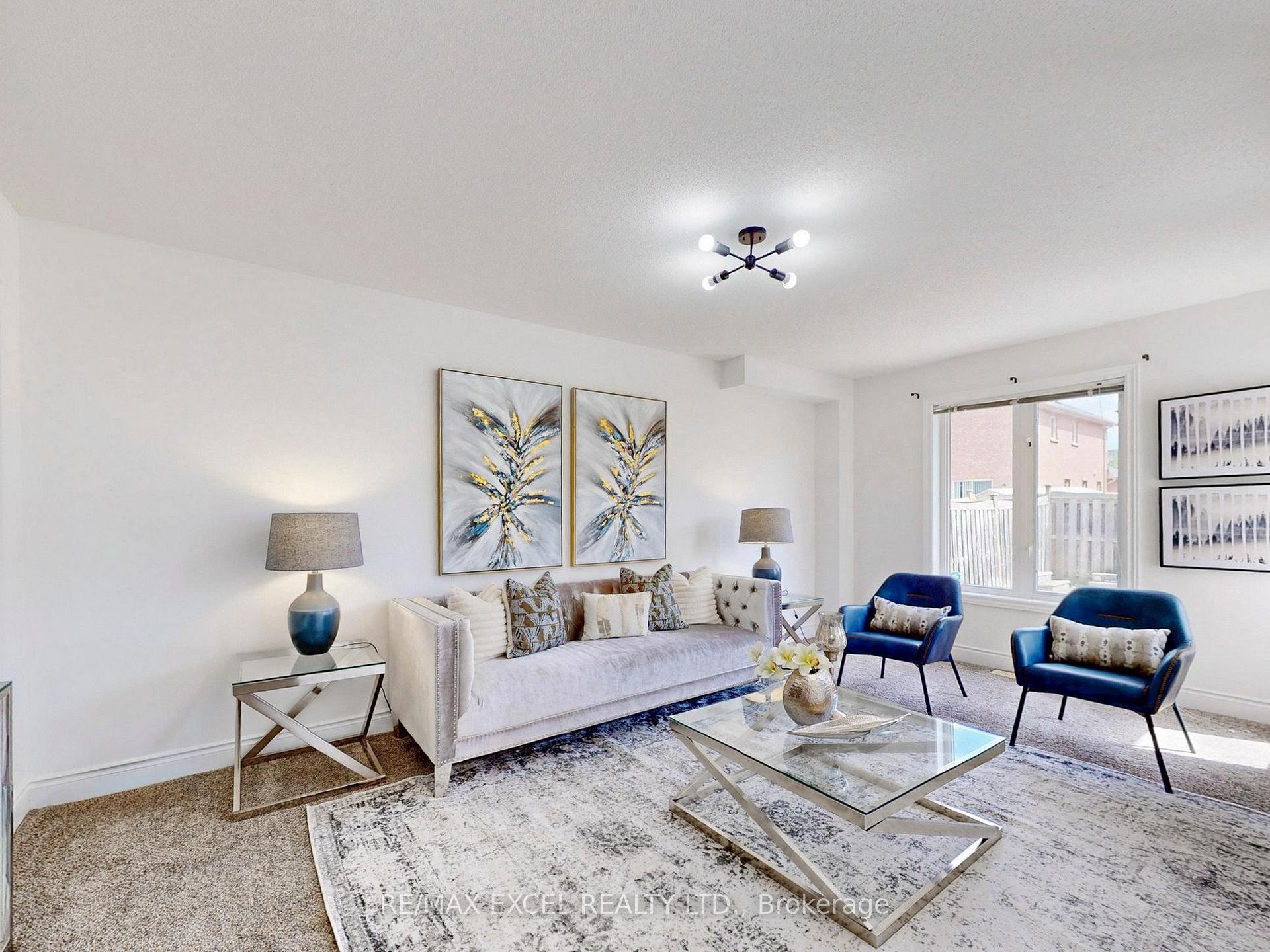 Photo 4 of 93 Peshawar Avenue, Markham, Village Green-South Unionville — HOMEH