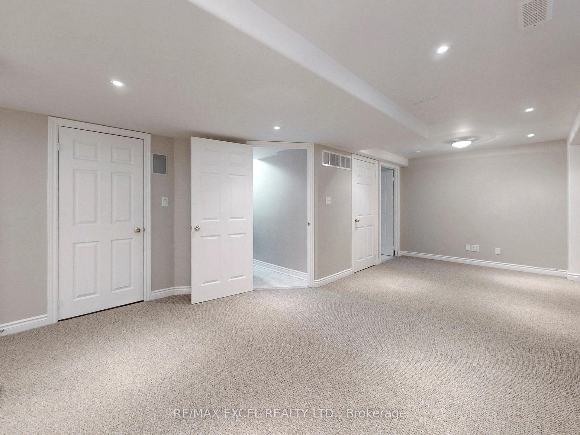 Photo 39 of 93 Peshawar Avenue, Markham, Village Green-South Unionville — HOMEH