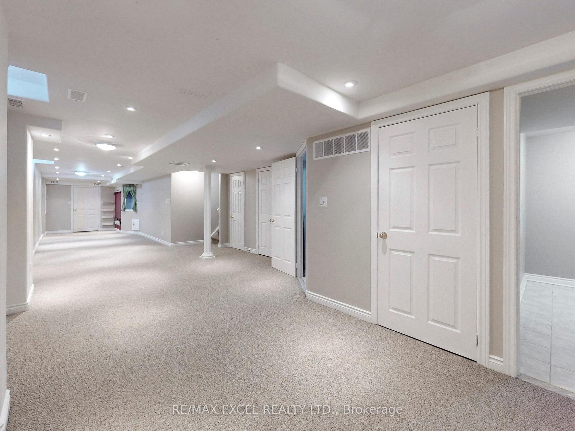 Photo 41 of 93 Peshawar Avenue, Markham, Village Green-South Unionville — HOMEH