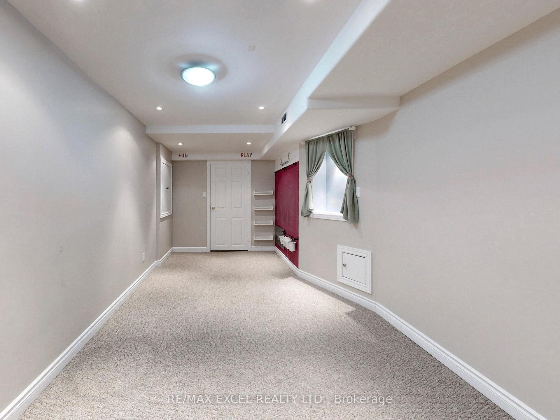 Photo 42 of 93 Peshawar Avenue, Markham, Village Green-South Unionville — HOMEH