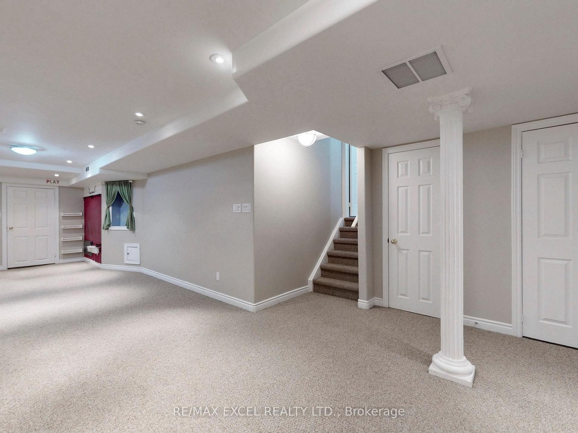 Photo 43 of 93 Peshawar Avenue, Markham, Village Green-South Unionville — HOMEH