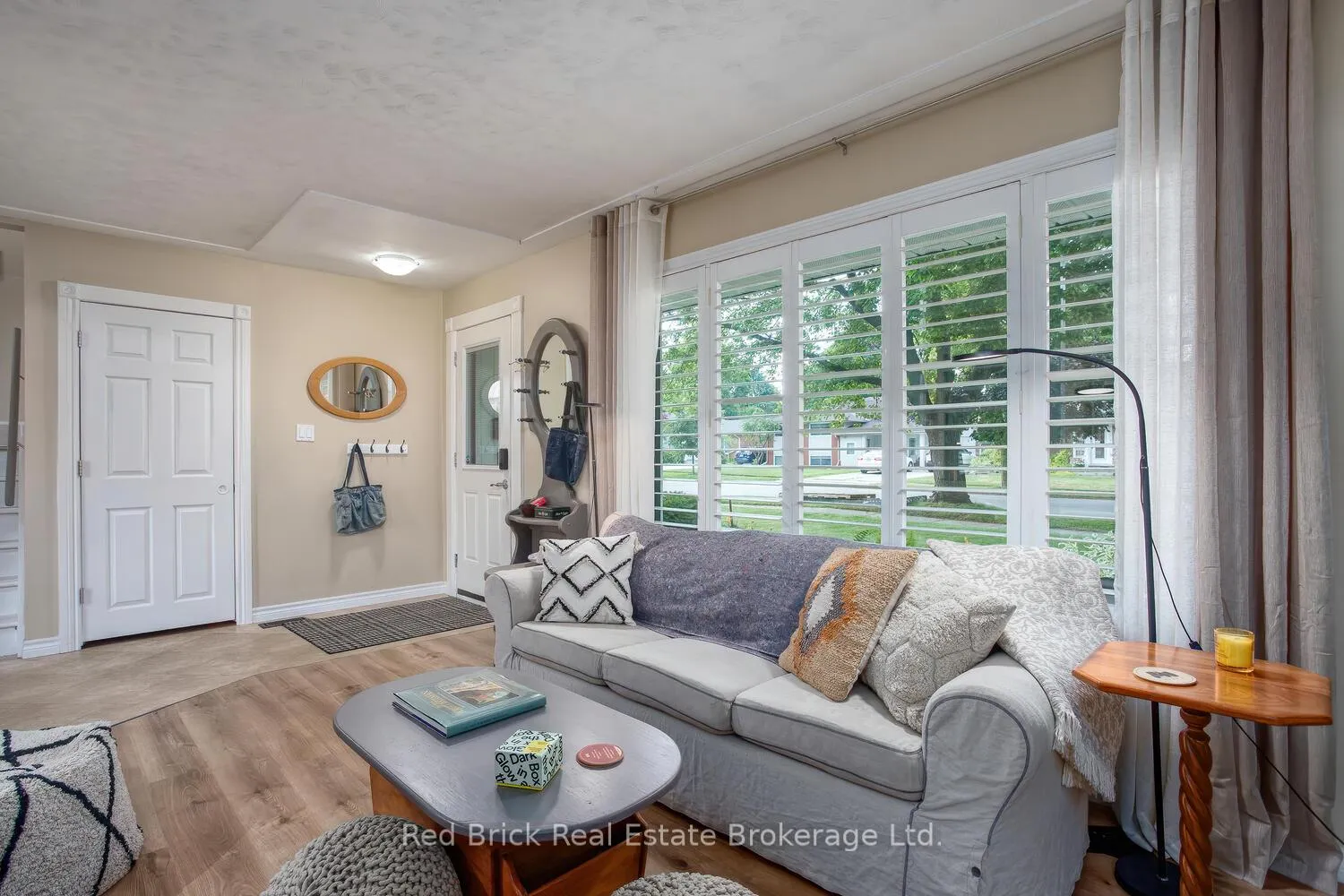 Photo 9 of 302 Ross Avenue, Kitchener — HOMEH