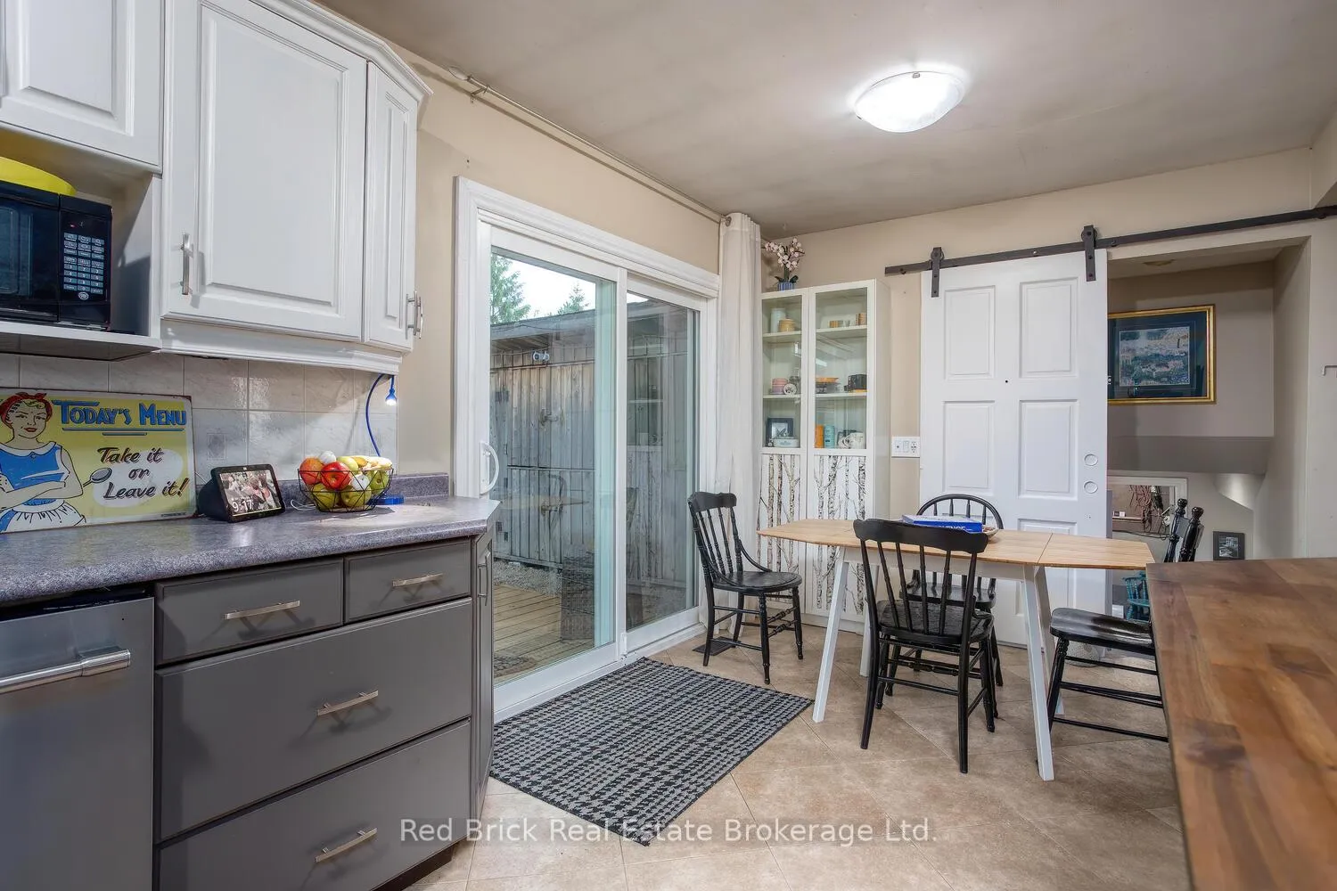 Photo 13 of 302 Ross Avenue, Kitchener — HOMEH