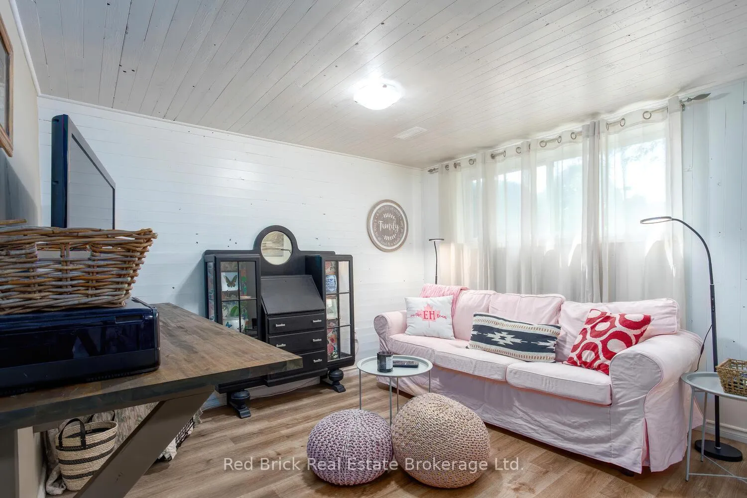 Photo 27 of 302 Ross Avenue, Kitchener — HOMEH