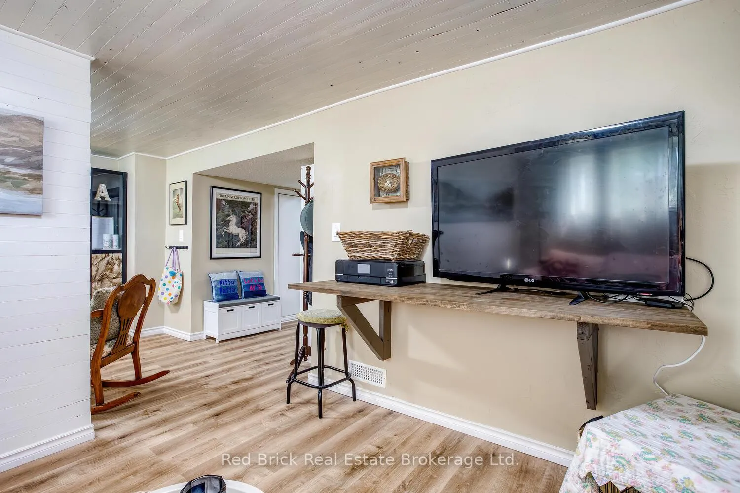 Photo 28 of 302 Ross Avenue, Kitchener — HOMEH