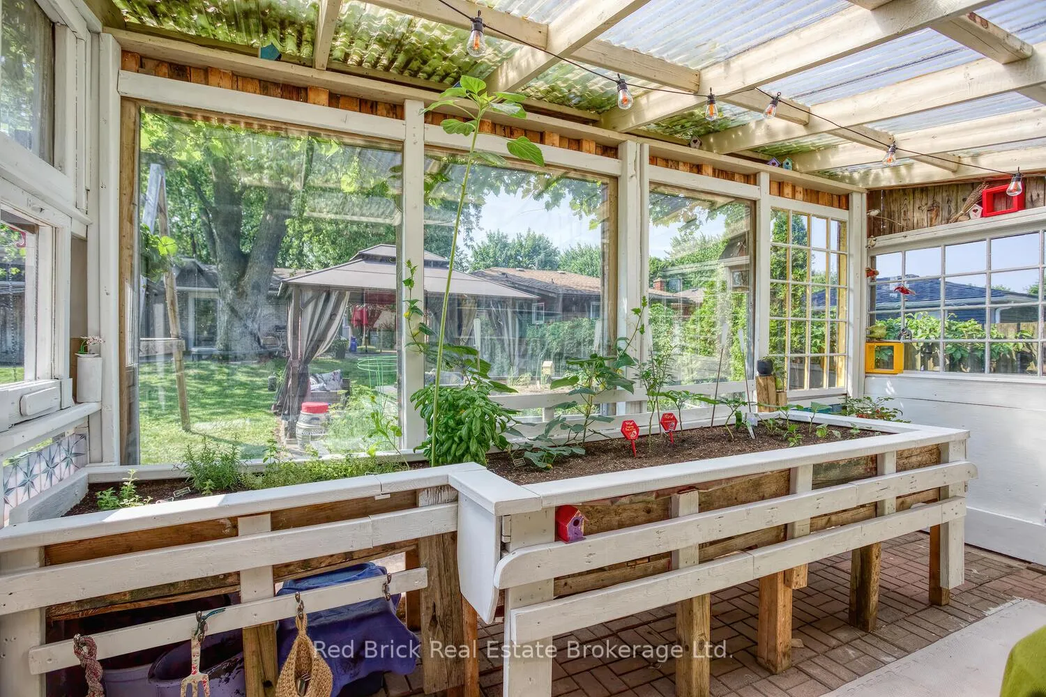 Photo 38 of 302 Ross Avenue, Kitchener — HOMEH