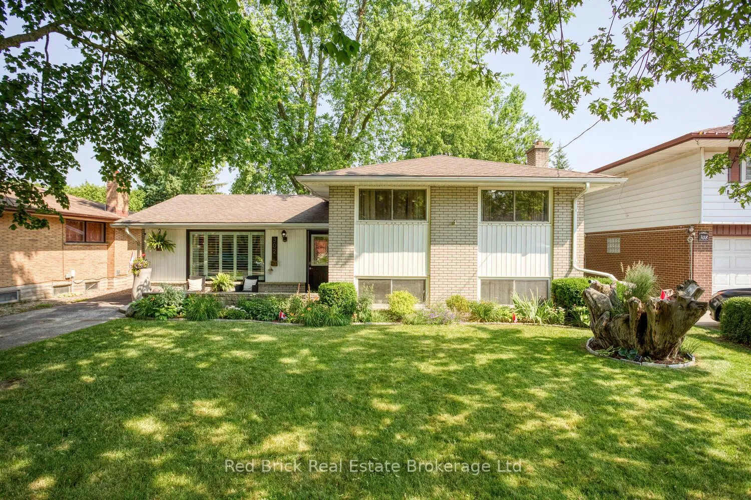 Photo 50 of 302 Ross Avenue, Kitchener — HOMEH