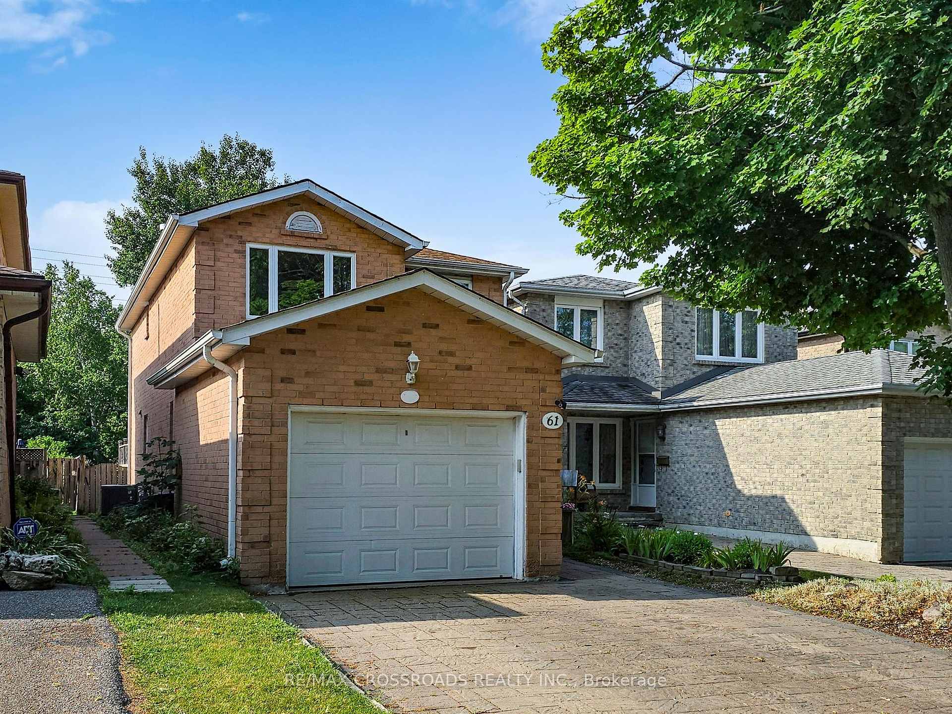 Photo 1 of 61 Hamilton Hall Drive, Markham, Markham Village — HOMEH
