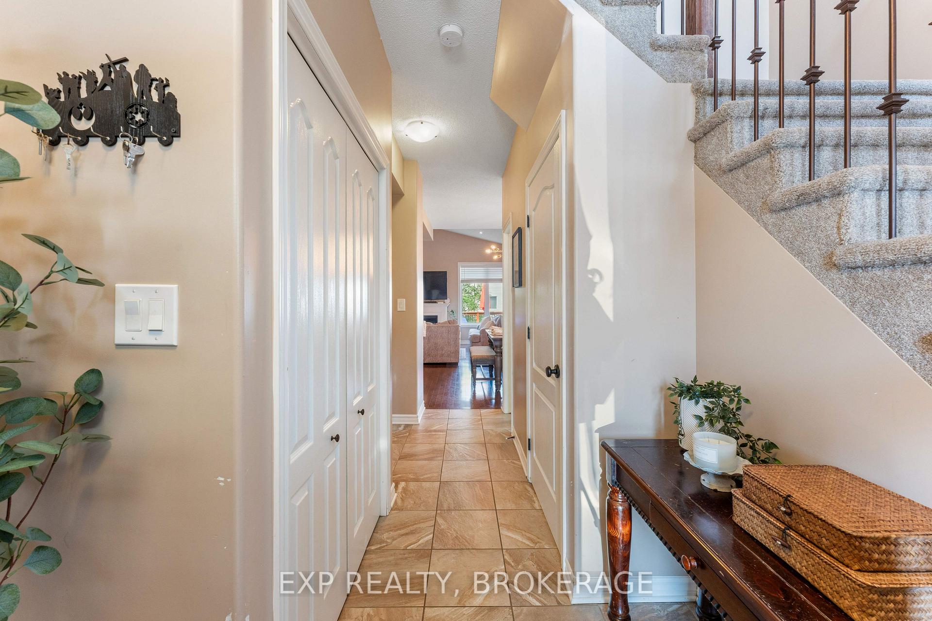 Photo 6 of 1614 Crimson Crescent, Kingston, City Northwest — HOMEH
