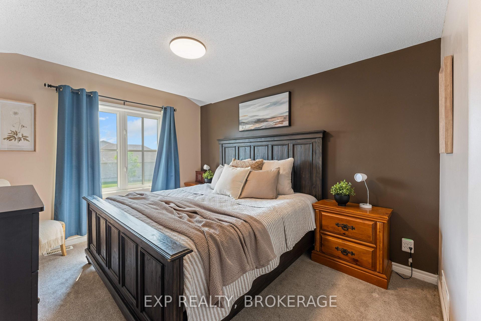 Photo 18 of 1614 Crimson Crescent, Kingston, City Northwest — HOMEH